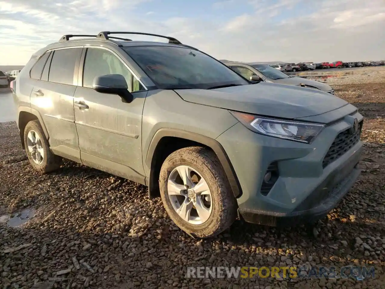 1 Photograph of a damaged car 2T3P1RFV1MW176852 TOYOTA RAV4 2021