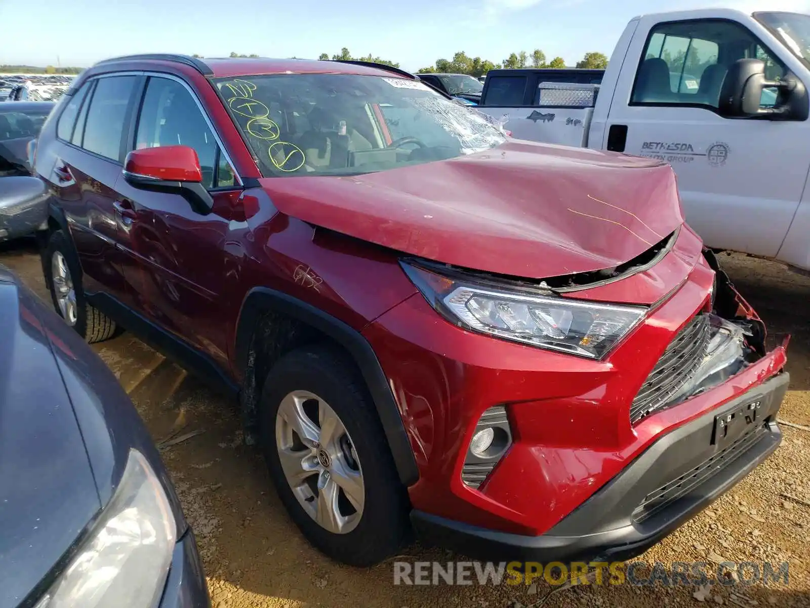 1 Photograph of a damaged car 2T3P1RFV1MW186149 TOYOTA RAV4 2021