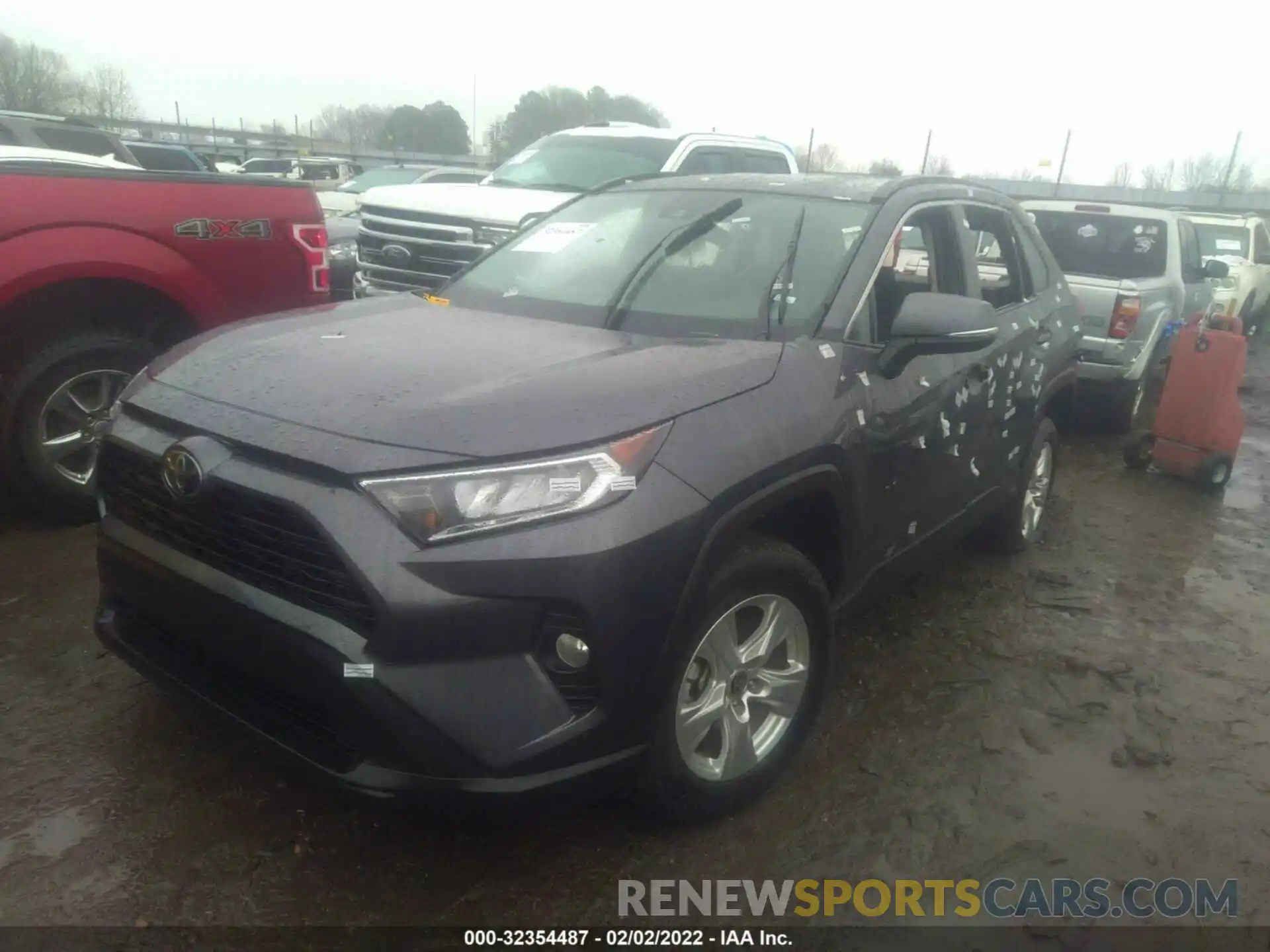 2 Photograph of a damaged car 2T3P1RFV1MW208943 TOYOTA RAV4 2021