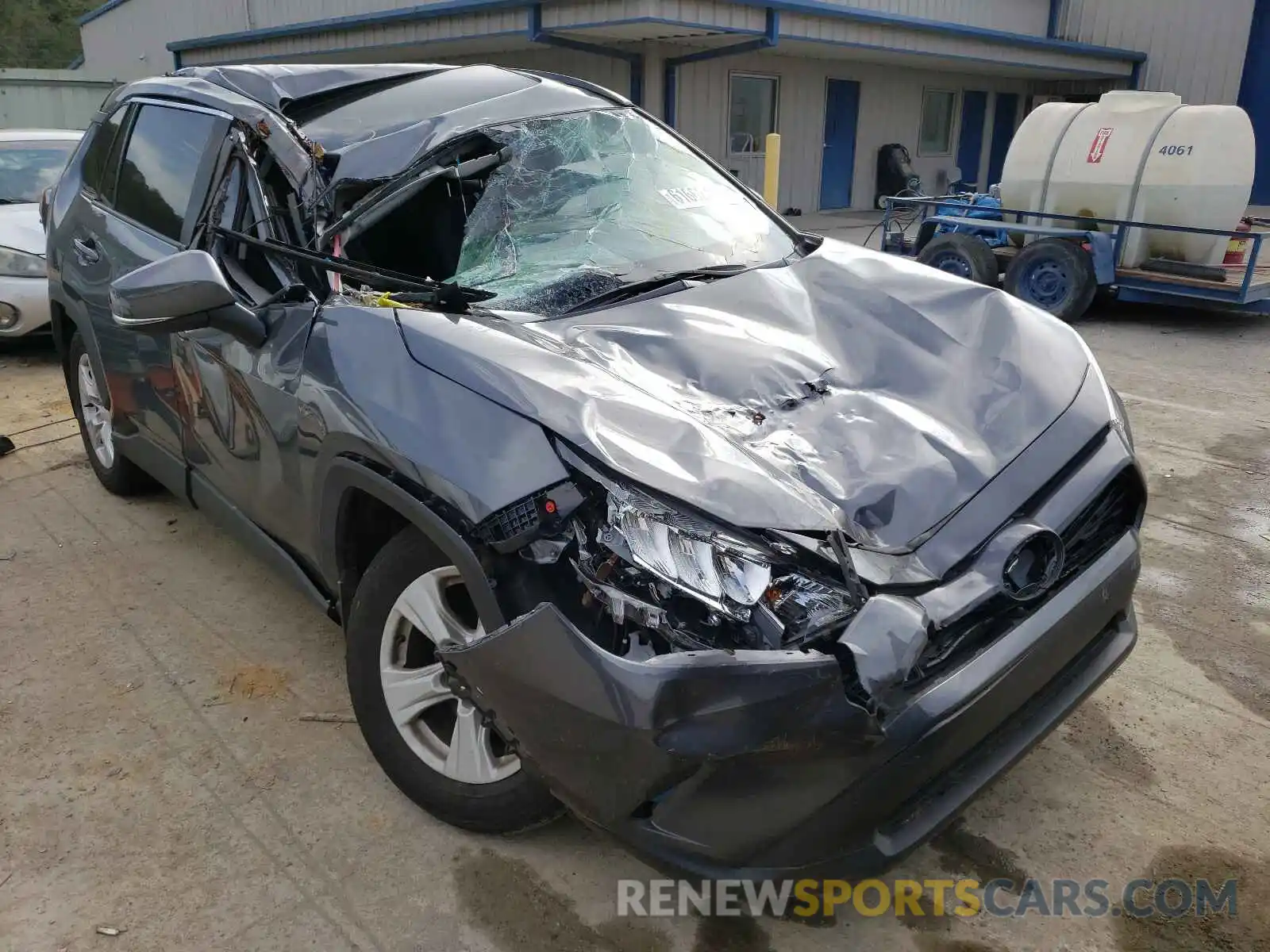 1 Photograph of a damaged car 2T3P1RFV1MW209588 TOYOTA RAV4 2021