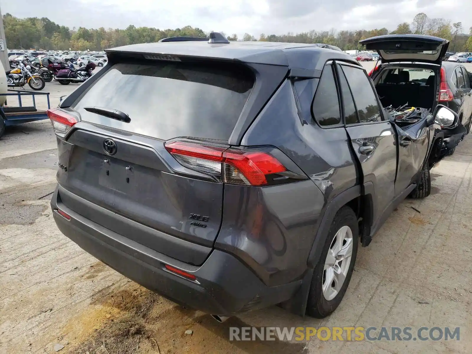 4 Photograph of a damaged car 2T3P1RFV1MW209588 TOYOTA RAV4 2021