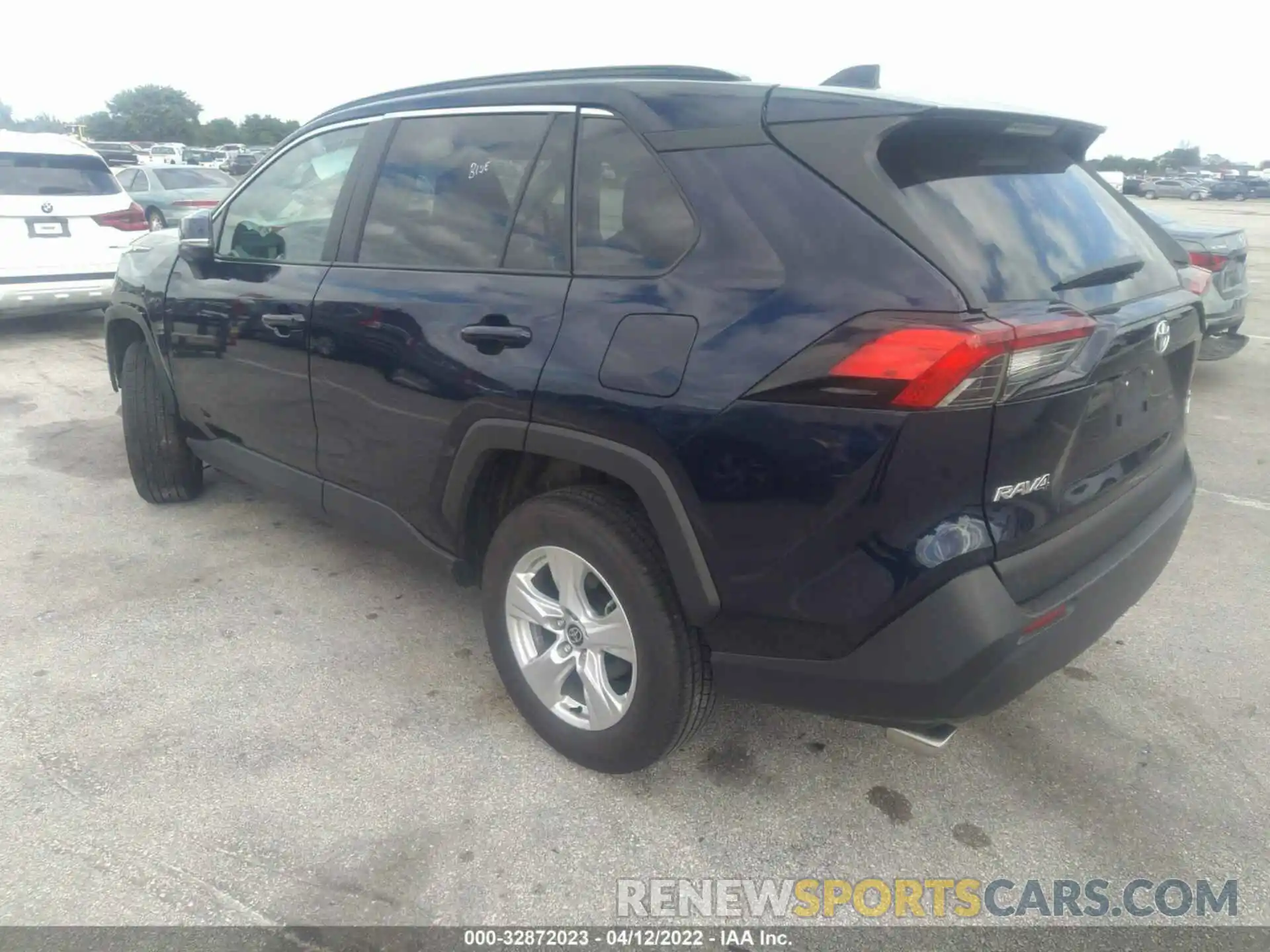 3 Photograph of a damaged car 2T3P1RFV1MW211888 TOYOTA RAV4 2021