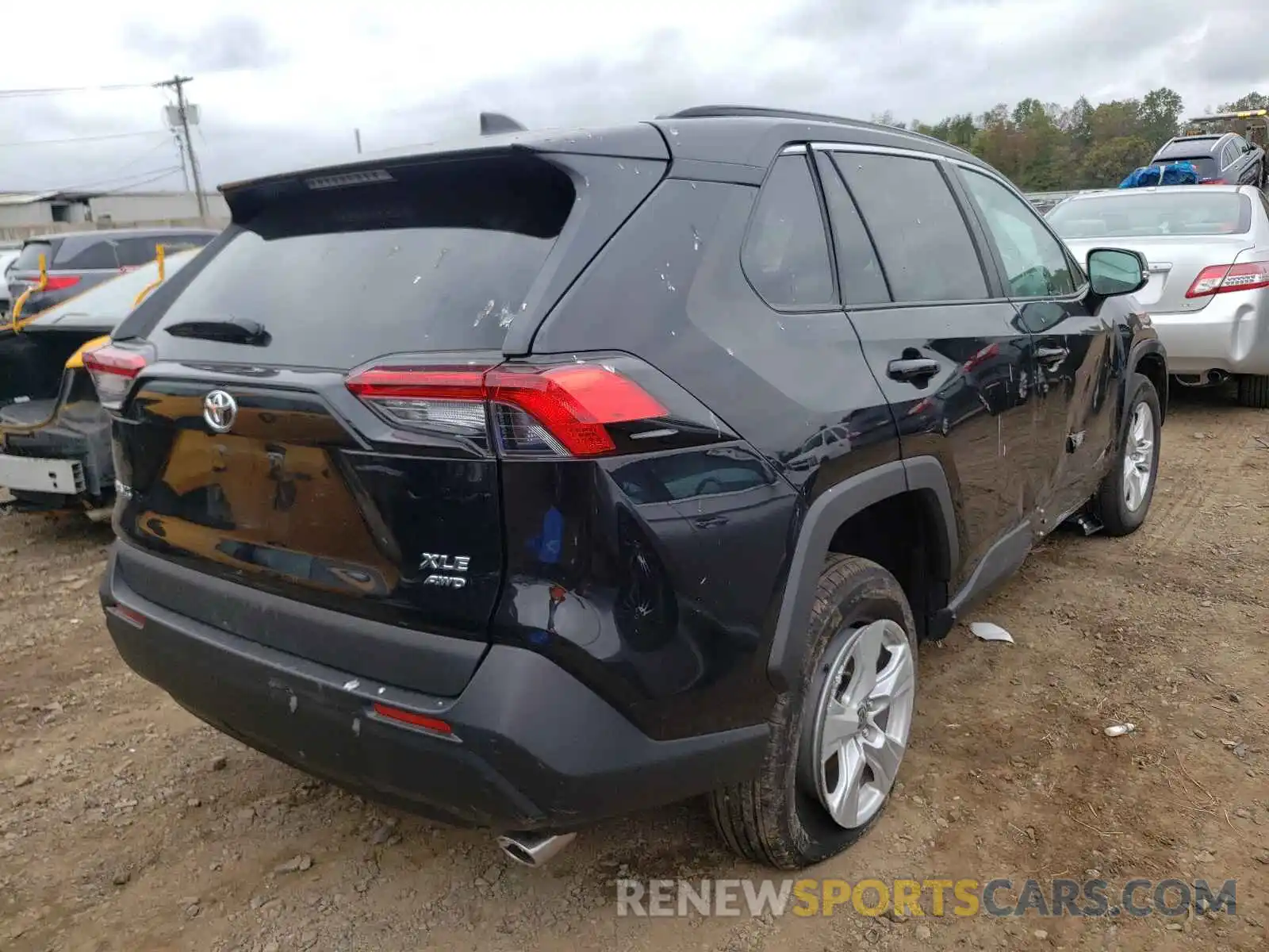 4 Photograph of a damaged car 2T3P1RFV1MW216704 TOYOTA RAV4 2021