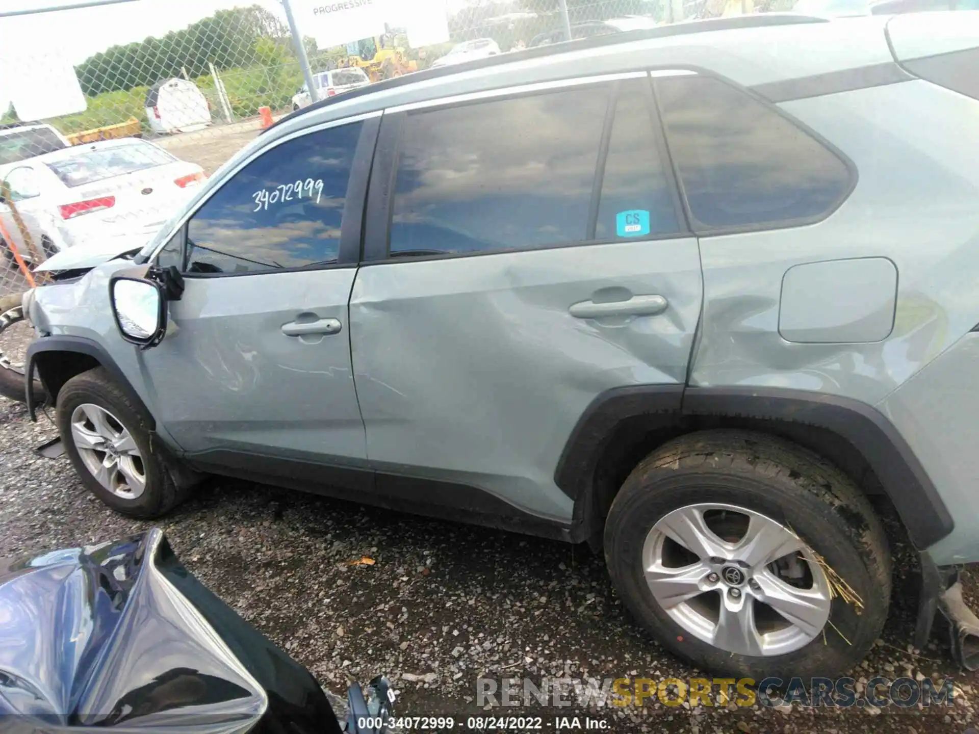 12 Photograph of a damaged car 2T3P1RFV1MW218954 TOYOTA RAV4 2021