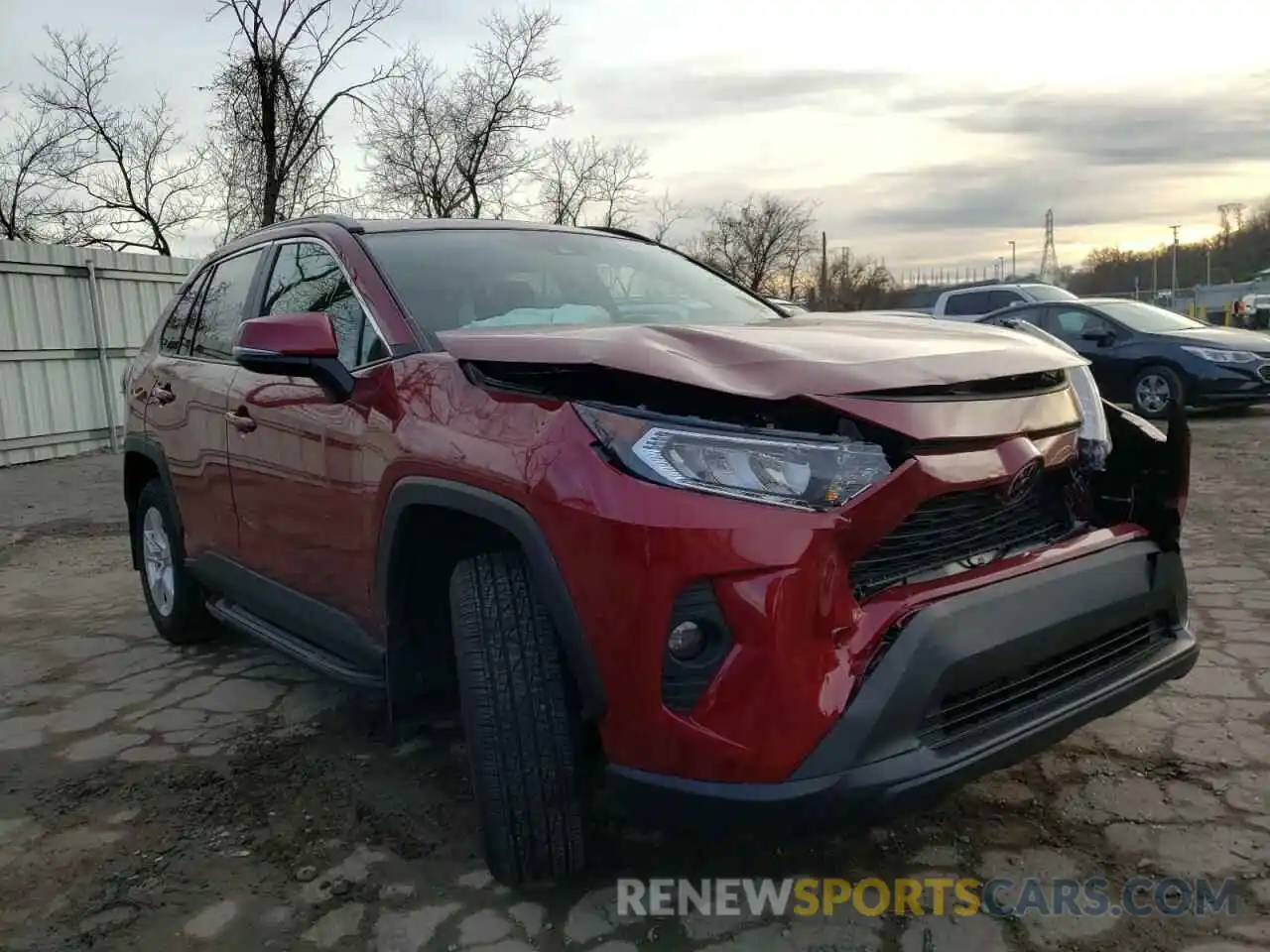 1 Photograph of a damaged car 2T3P1RFV1MW226519 TOYOTA RAV4 2021