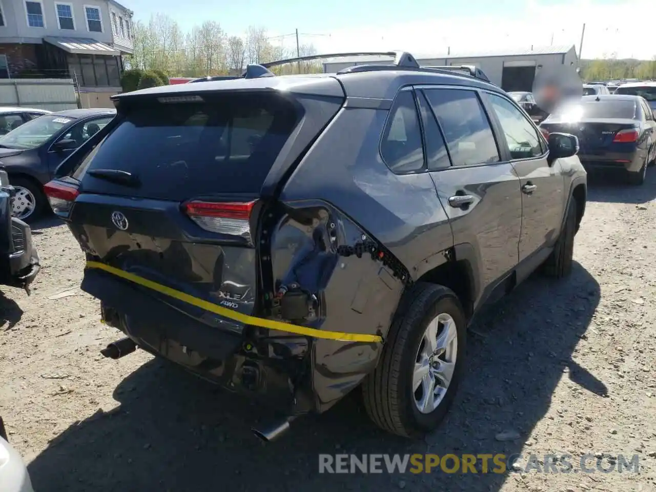 4 Photograph of a damaged car 2T3P1RFV1MW230019 TOYOTA RAV4 2021