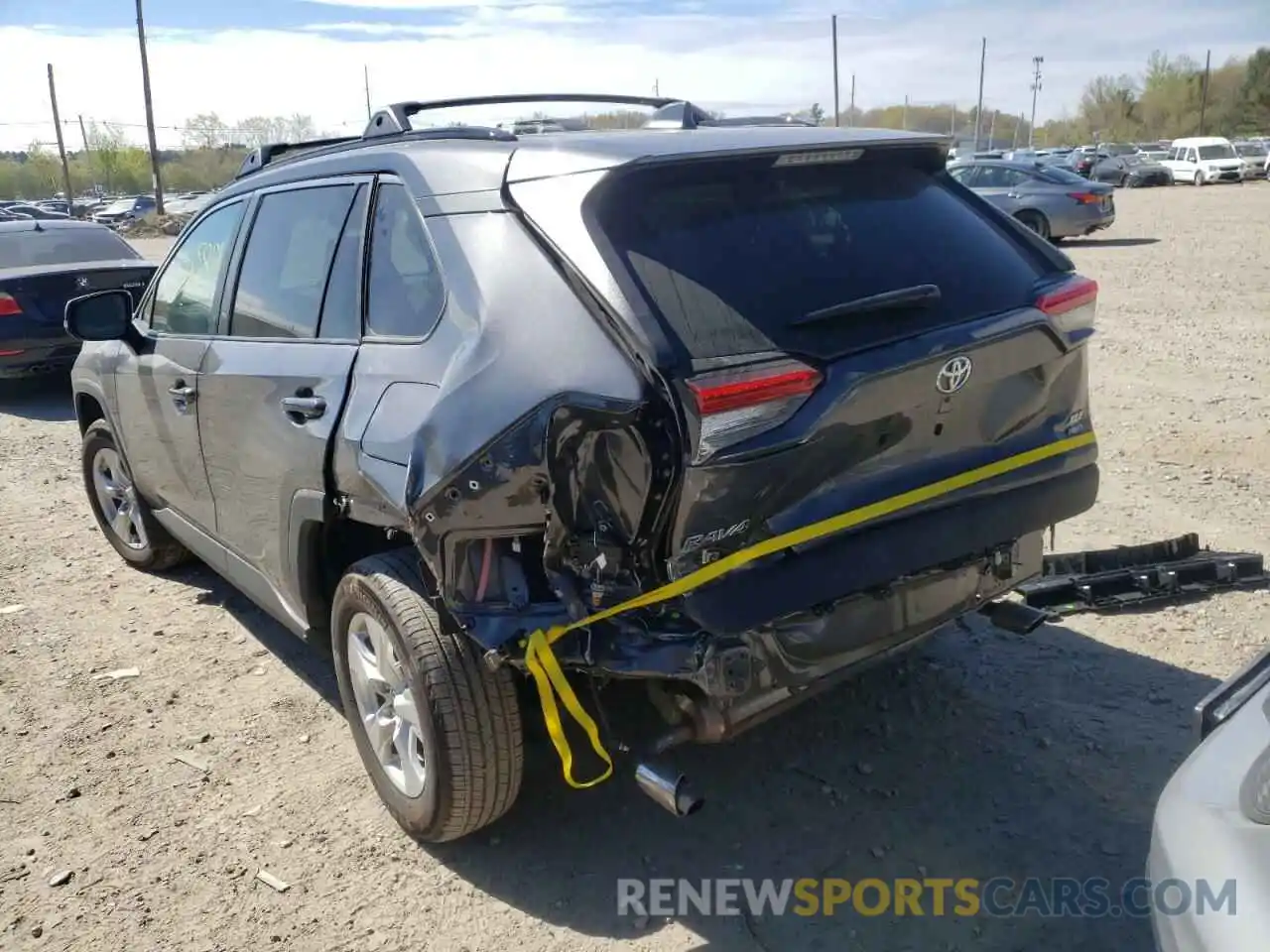 9 Photograph of a damaged car 2T3P1RFV1MW230019 TOYOTA RAV4 2021