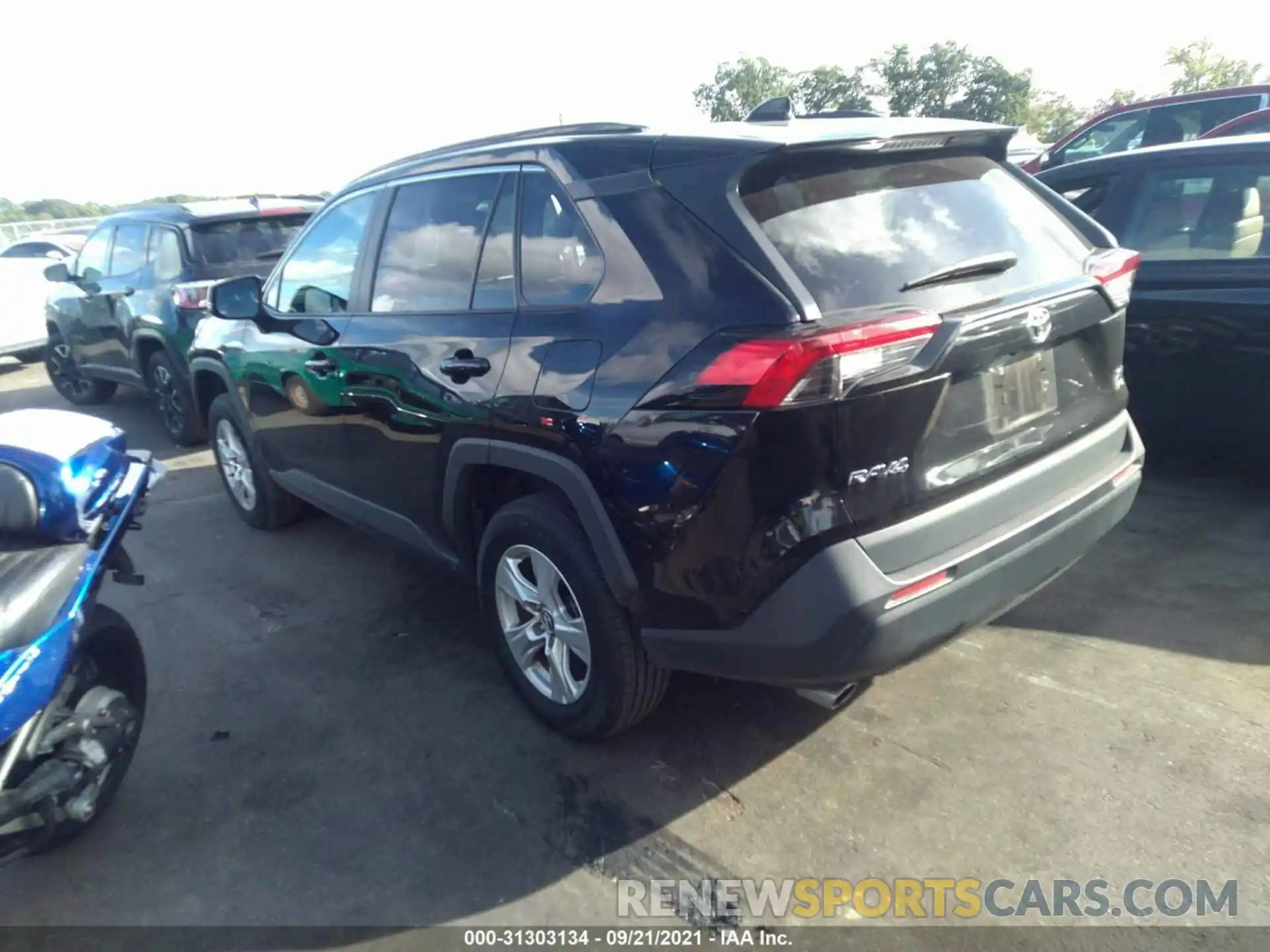 3 Photograph of a damaged car 2T3P1RFV2MC151055 TOYOTA RAV4 2021