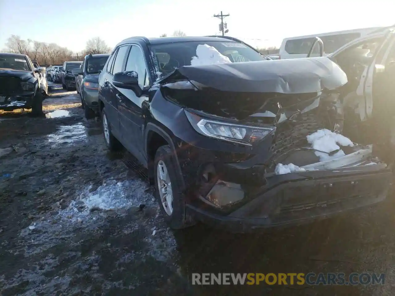 1 Photograph of a damaged car 2T3P1RFV2MC200545 TOYOTA RAV4 2021