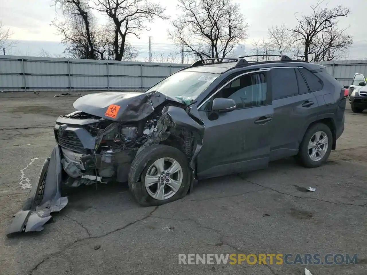 1 Photograph of a damaged car 2T3P1RFV2MC207852 TOYOTA RAV4 2021