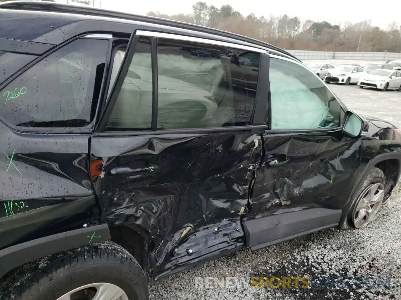 9 Photograph of a damaged car 2T3P1RFV2MC225073 TOYOTA RAV4 2021