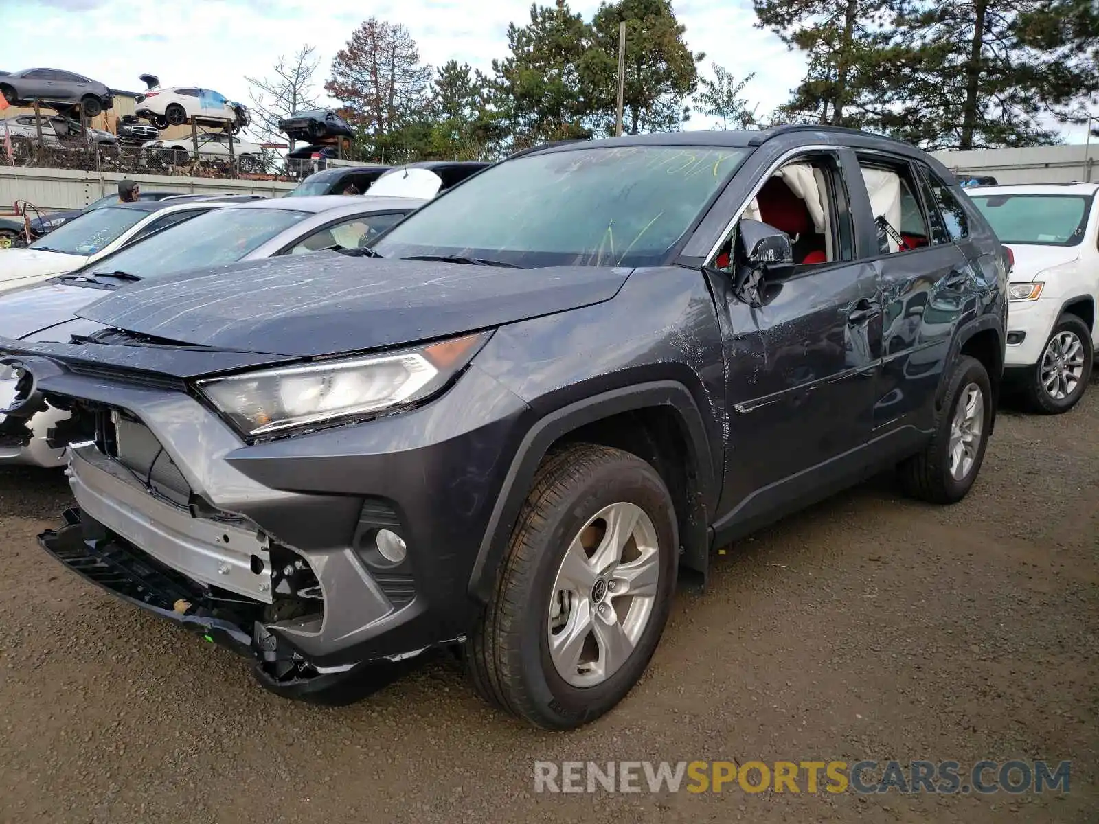 2 Photograph of a damaged car 2T3P1RFV2MC225929 TOYOTA RAV4 2021