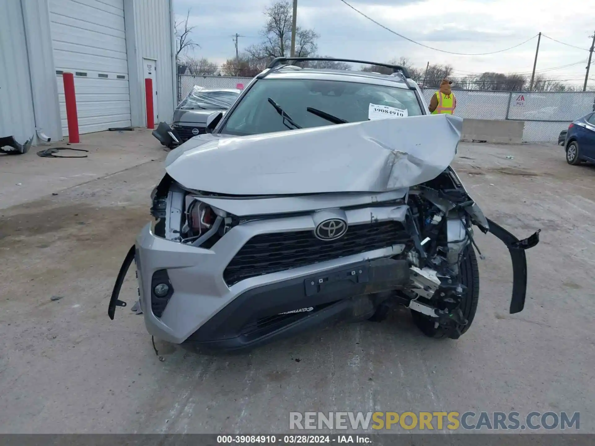 11 Photograph of a damaged car 2T3P1RFV2MC241306 TOYOTA RAV4 2021