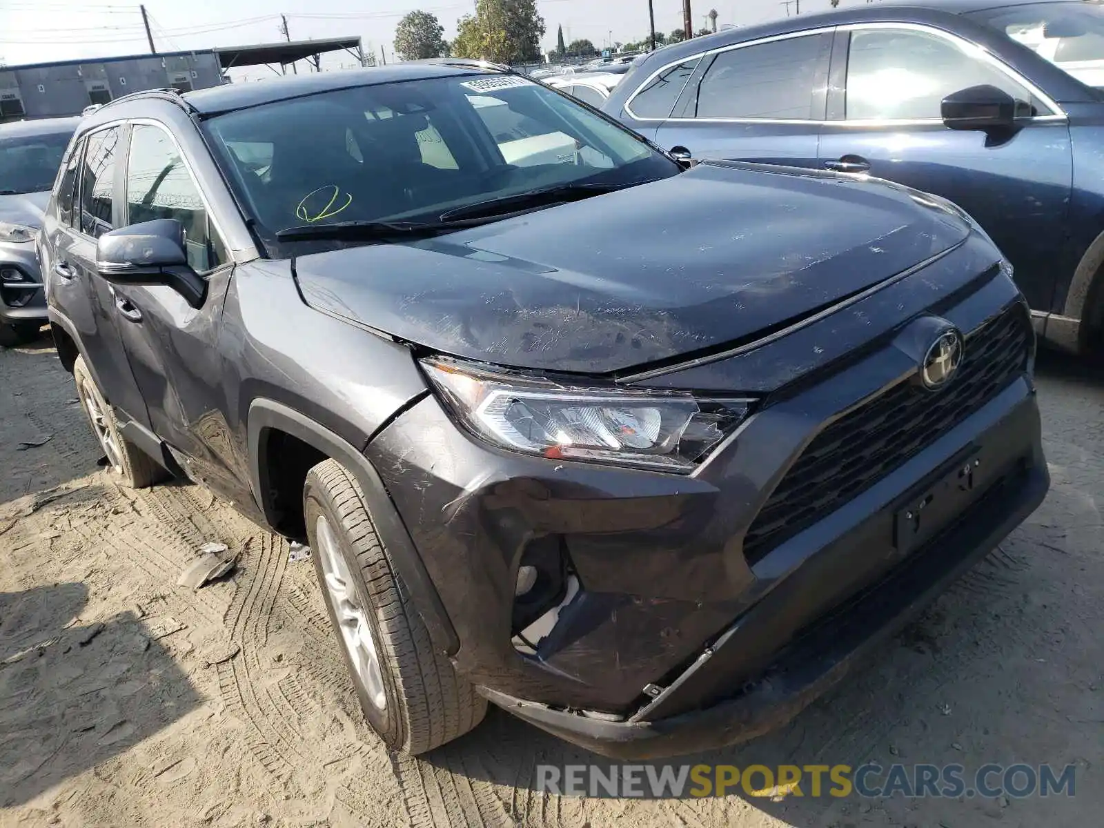 1 Photograph of a damaged car 2T3P1RFV2MW141107 TOYOTA RAV4 2021