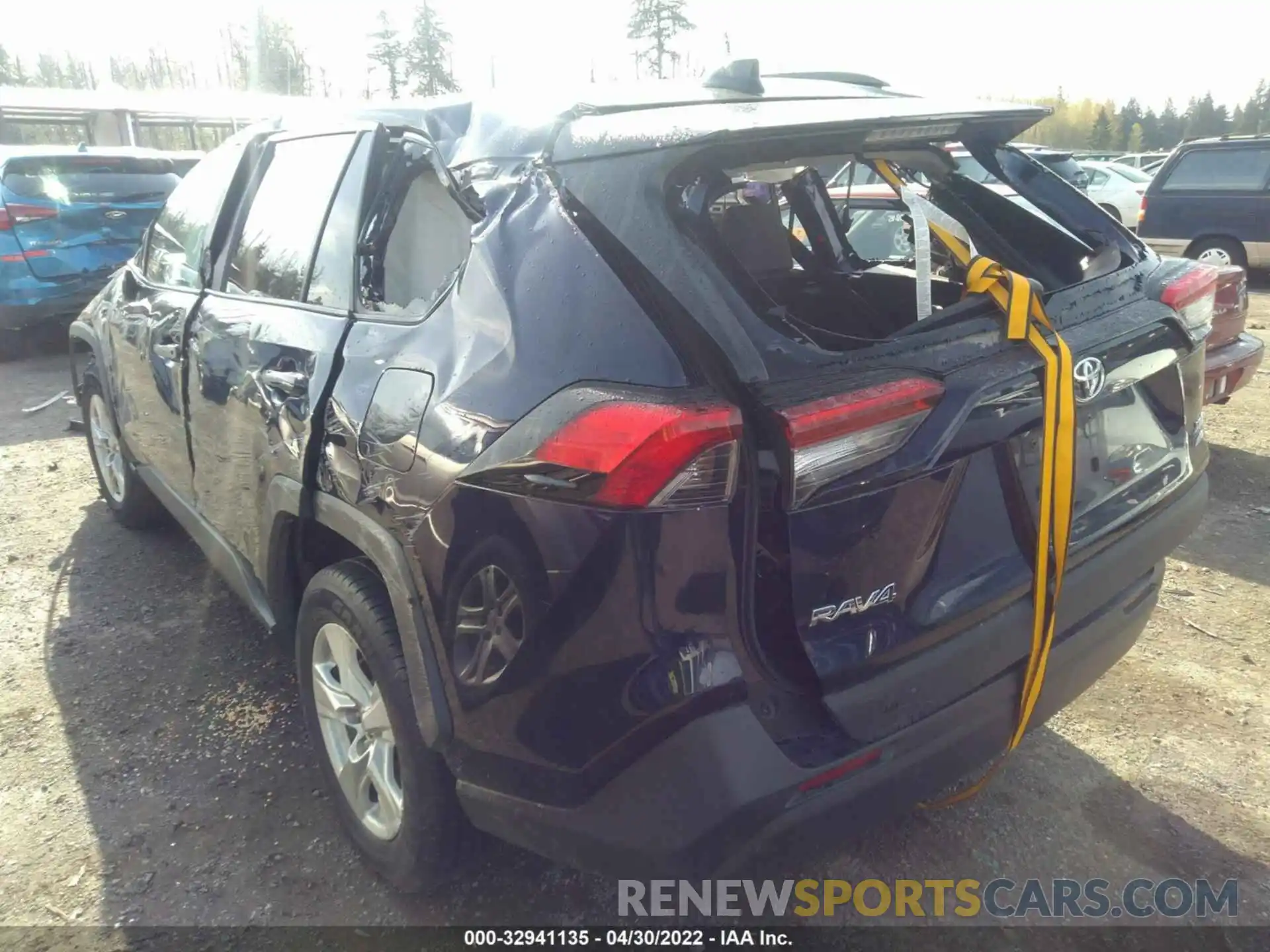 3 Фотография поврежденного автомобиля 2T3P1RFV2MW162278 TOYOTA RAV4 2021