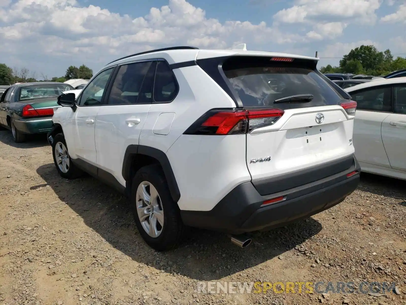 3 Photograph of a damaged car 2T3P1RFV2MW165746 TOYOTA RAV4 2021