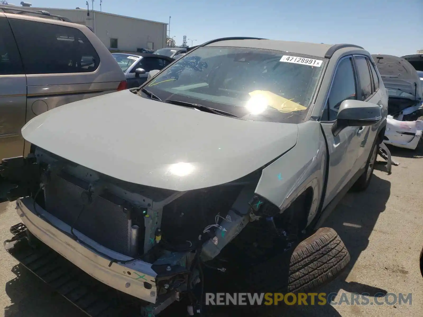 2 Photograph of a damaged car 2T3P1RFV2MW168582 TOYOTA RAV4 2021