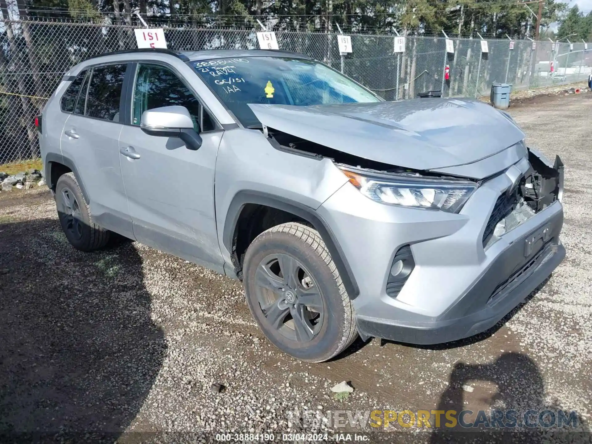 1 Photograph of a damaged car 2T3P1RFV2MW182448 TOYOTA RAV4 2021