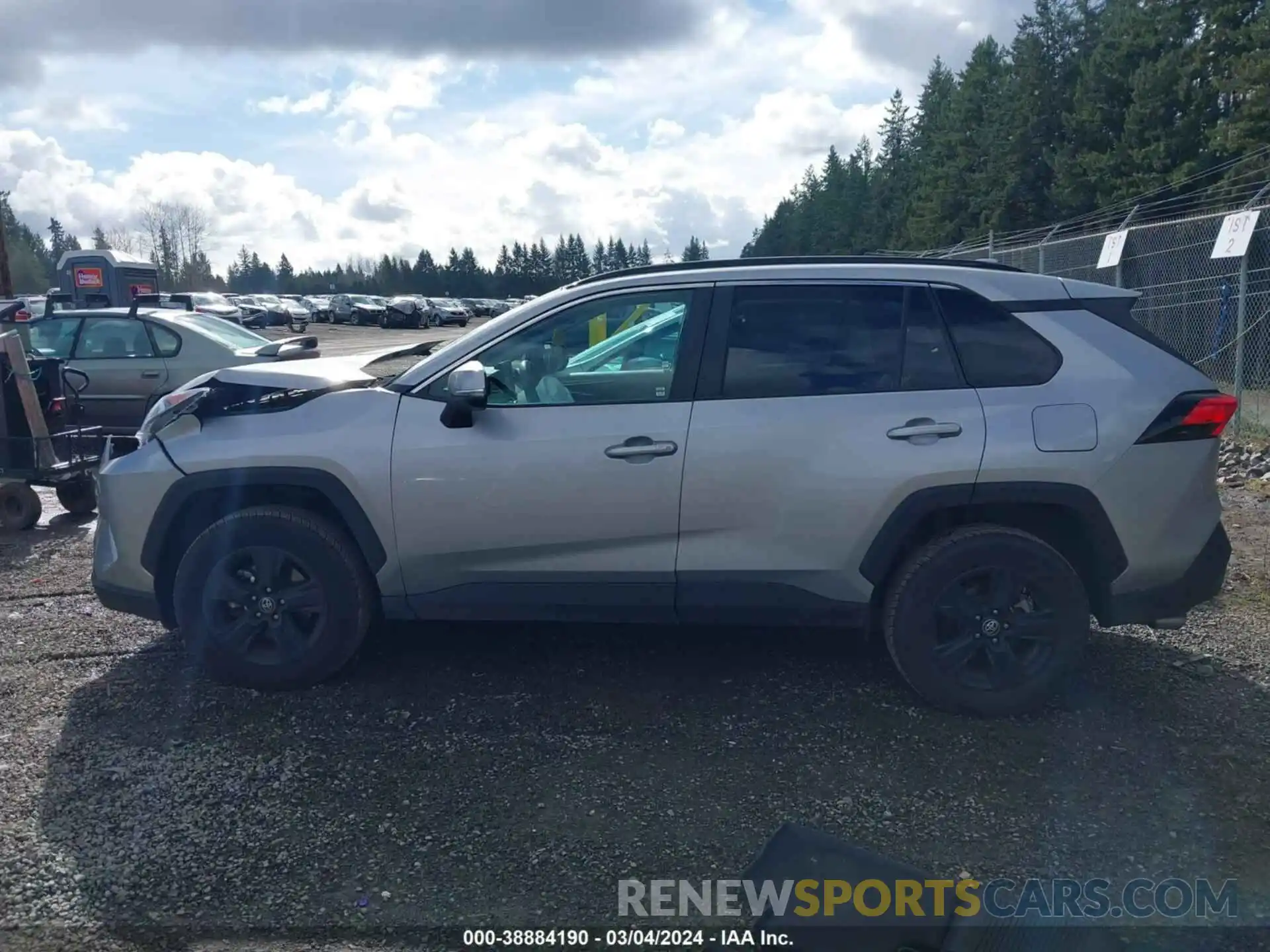 14 Photograph of a damaged car 2T3P1RFV2MW182448 TOYOTA RAV4 2021