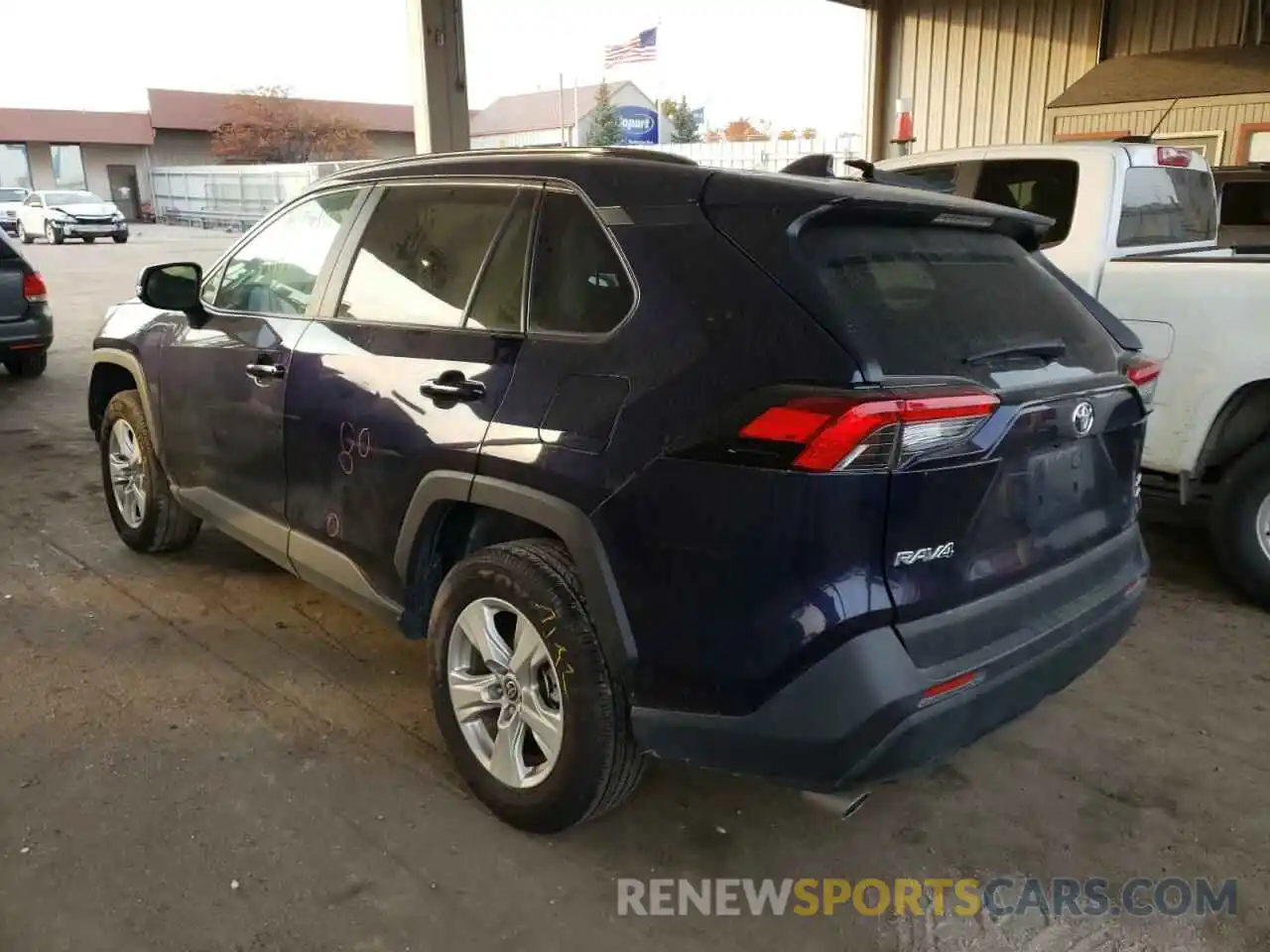 3 Photograph of a damaged car 2T3P1RFV2MW183387 TOYOTA RAV4 2021