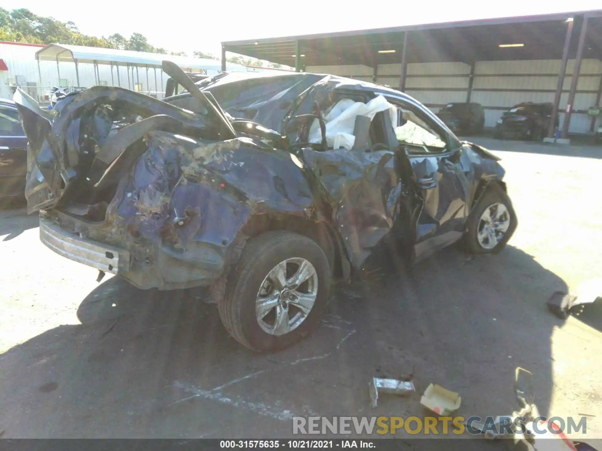 4 Photograph of a damaged car 2T3P1RFV2MW185866 TOYOTA RAV4 2021