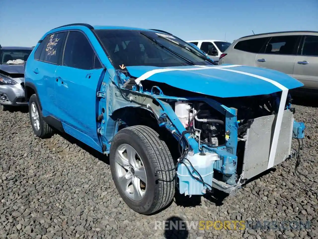 1 Photograph of a damaged car 2T3P1RFV2MW210569 TOYOTA RAV4 2021