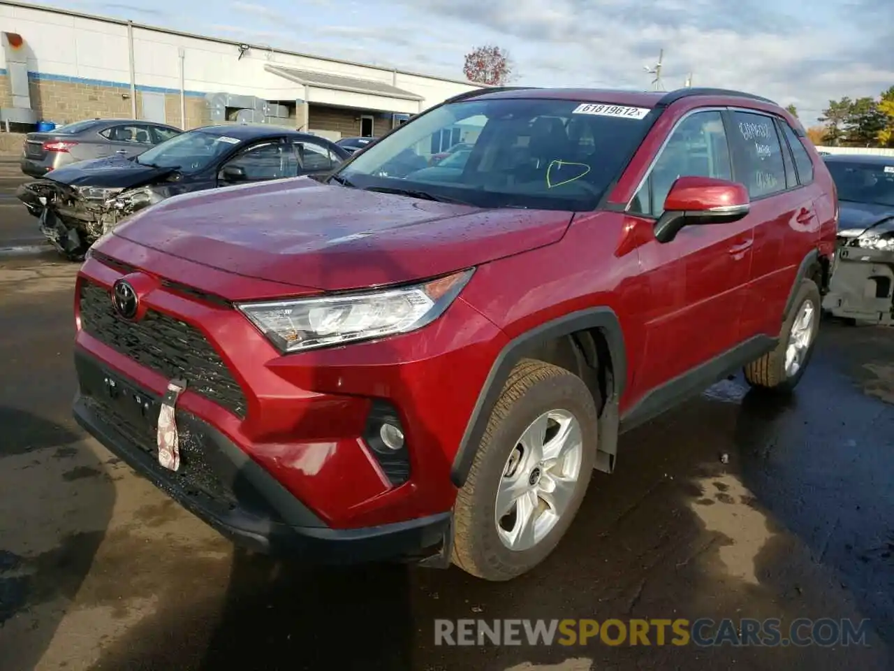 2 Photograph of a damaged car 2T3P1RFV2MW238825 TOYOTA RAV4 2021