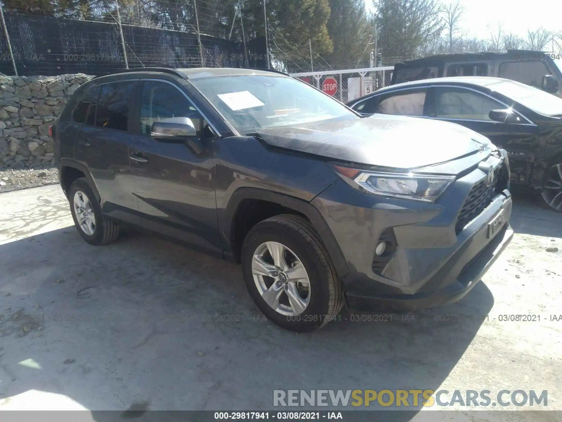 1 Фотография поврежденного автомобиля 2T3P1RFV3MC144373 TOYOTA RAV4 2021