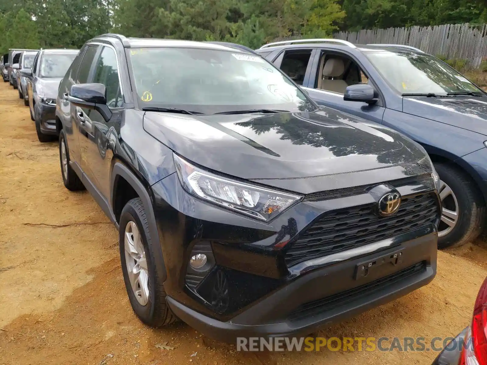 1 Photograph of a damaged car 2T3P1RFV3MC148343 TOYOTA RAV4 2021