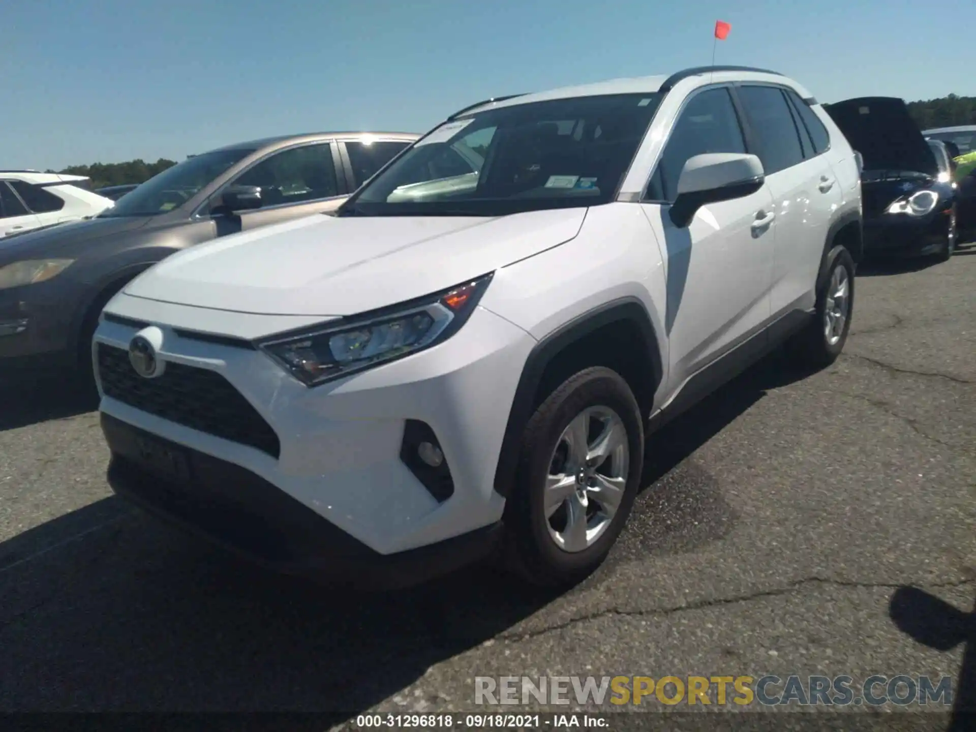 2 Photograph of a damaged car 2T3P1RFV3MC157186 TOYOTA RAV4 2021