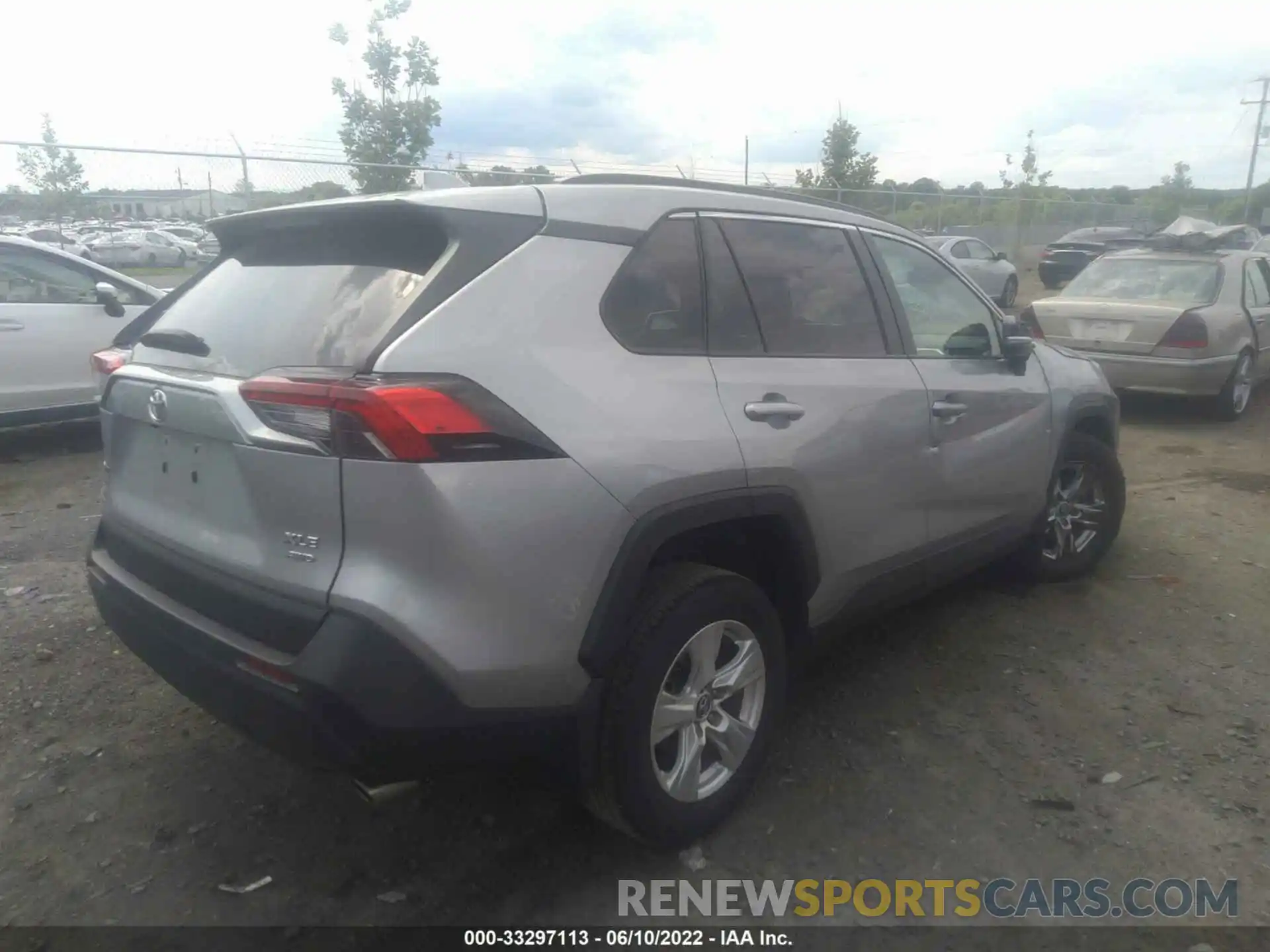 4 Фотография поврежденного автомобиля 2T3P1RFV3MC165238 TOYOTA RAV4 2021