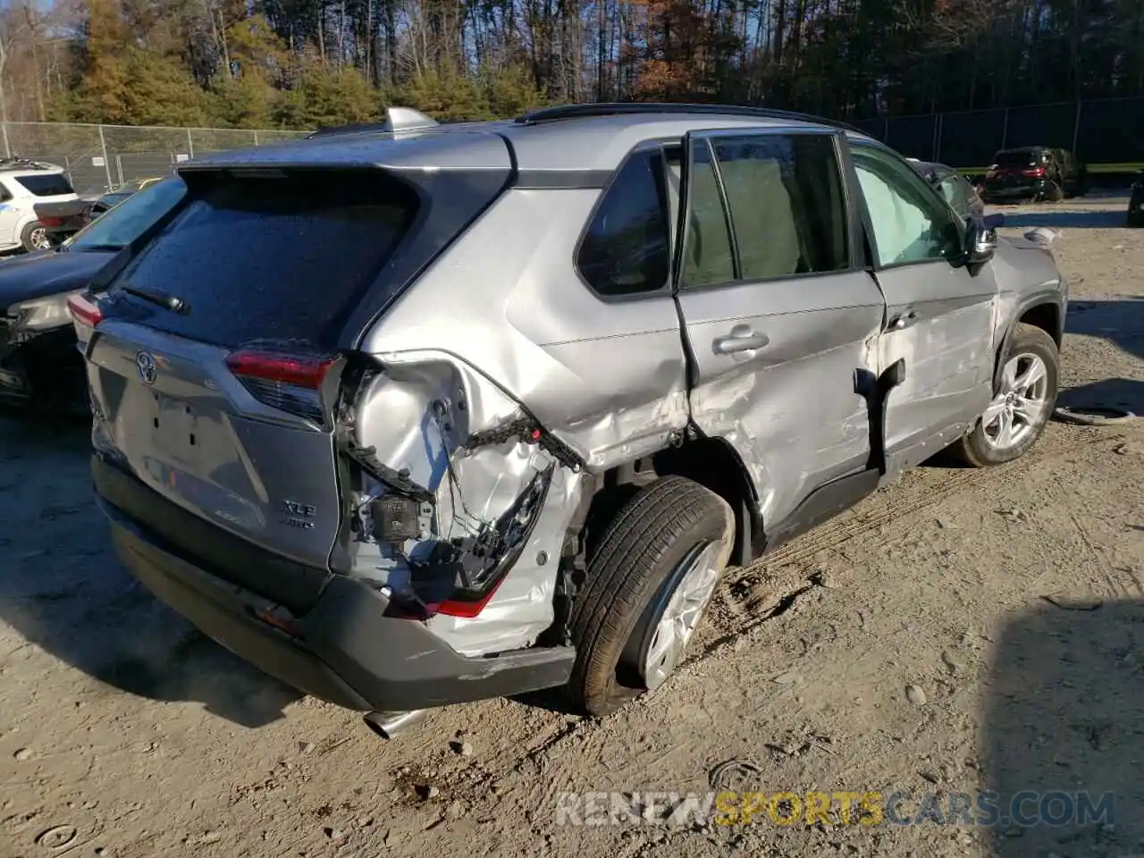 9 Photograph of a damaged car 2T3P1RFV3MC167961 TOYOTA RAV4 2021