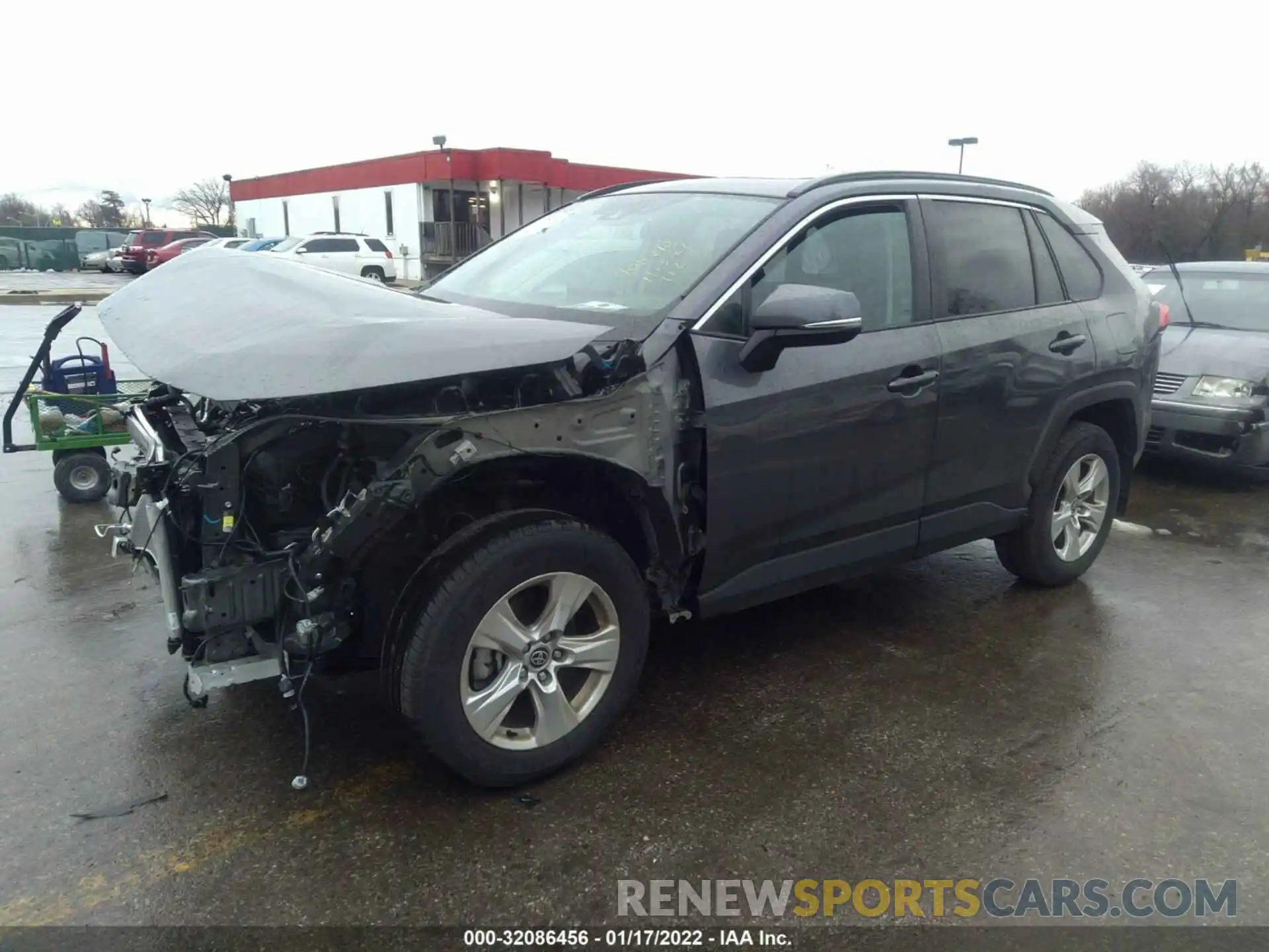 2 Фотография поврежденного автомобиля 2T3P1RFV3MC176238 TOYOTA RAV4 2021