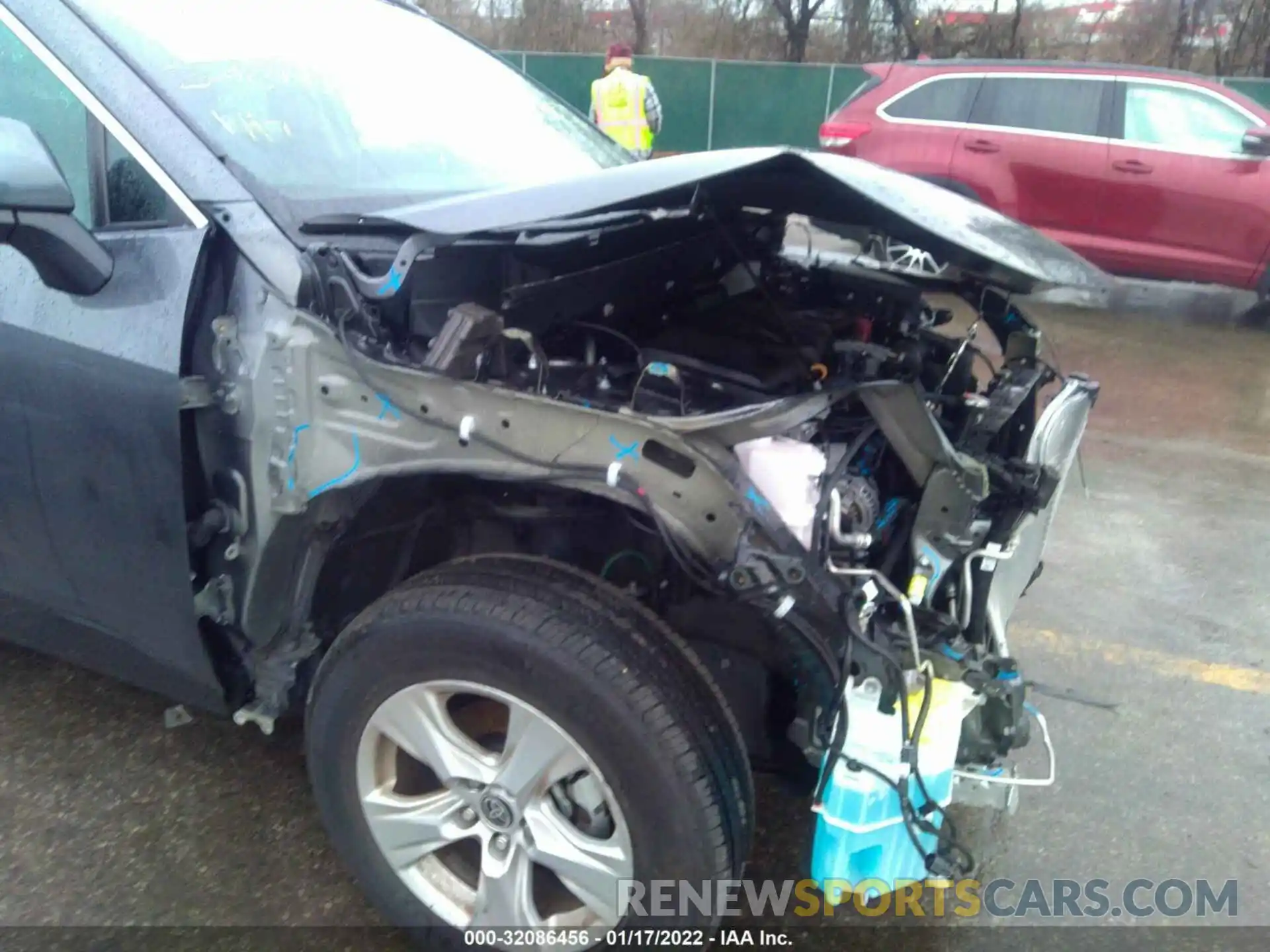 6 Фотография поврежденного автомобиля 2T3P1RFV3MC176238 TOYOTA RAV4 2021