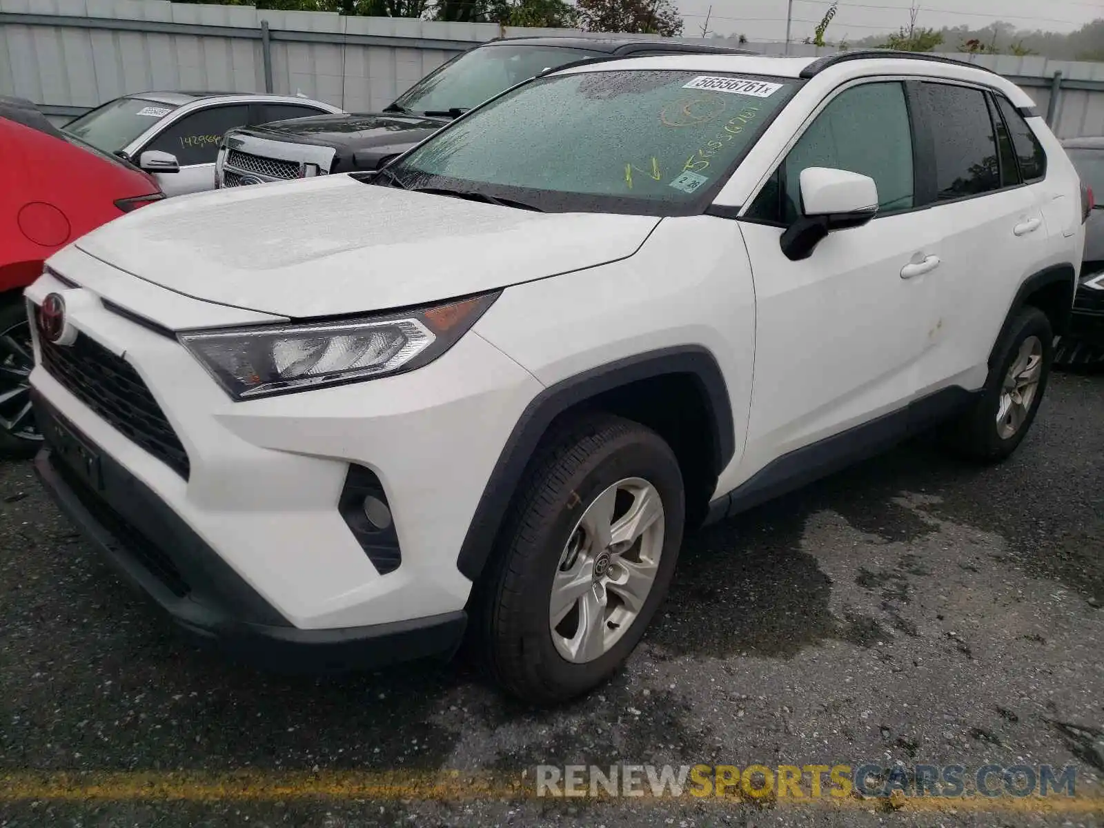 2 Photograph of a damaged car 2T3P1RFV3MC186381 TOYOTA RAV4 2021