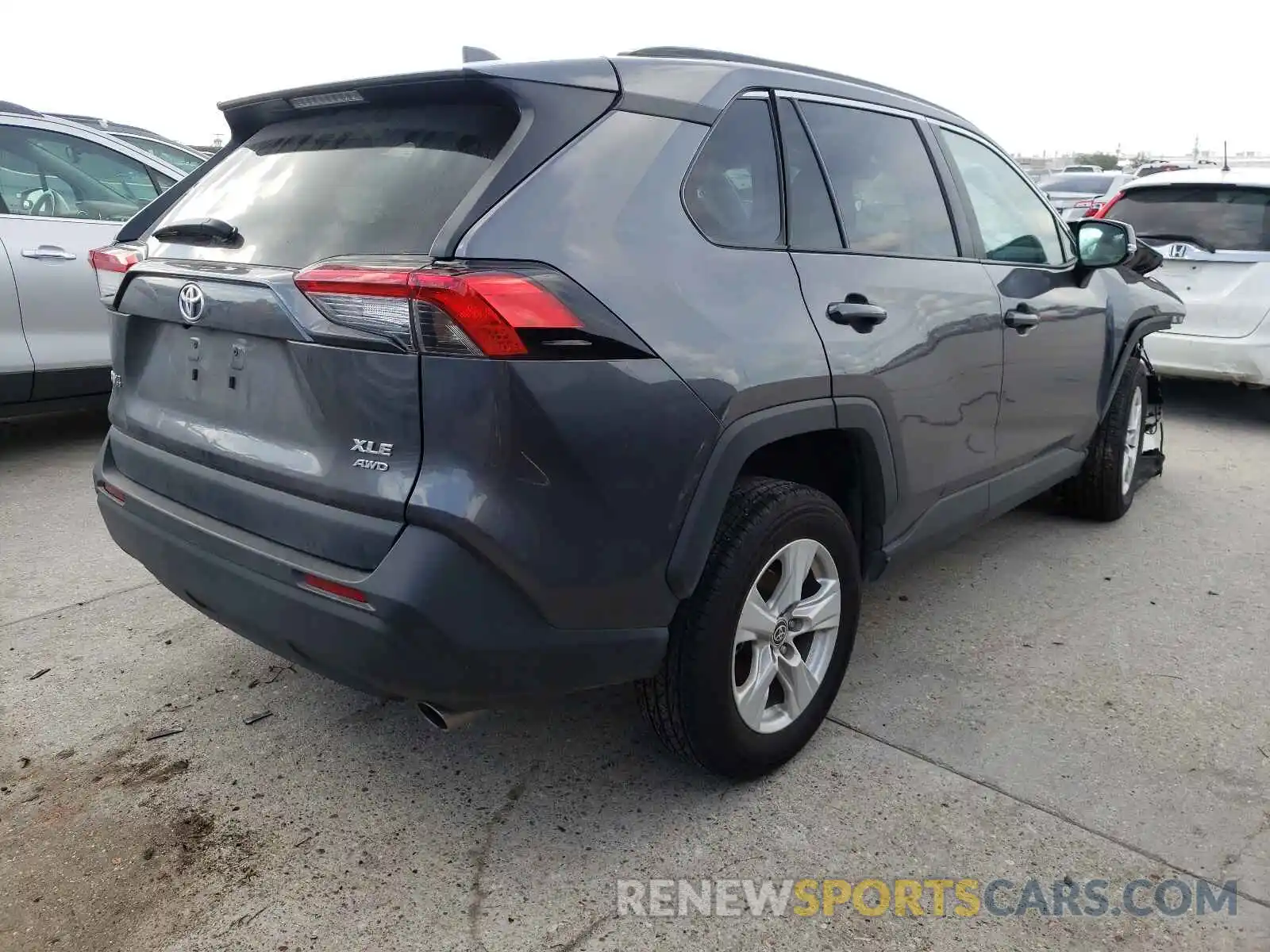 4 Photograph of a damaged car 2T3P1RFV3MC191855 TOYOTA RAV4 2021