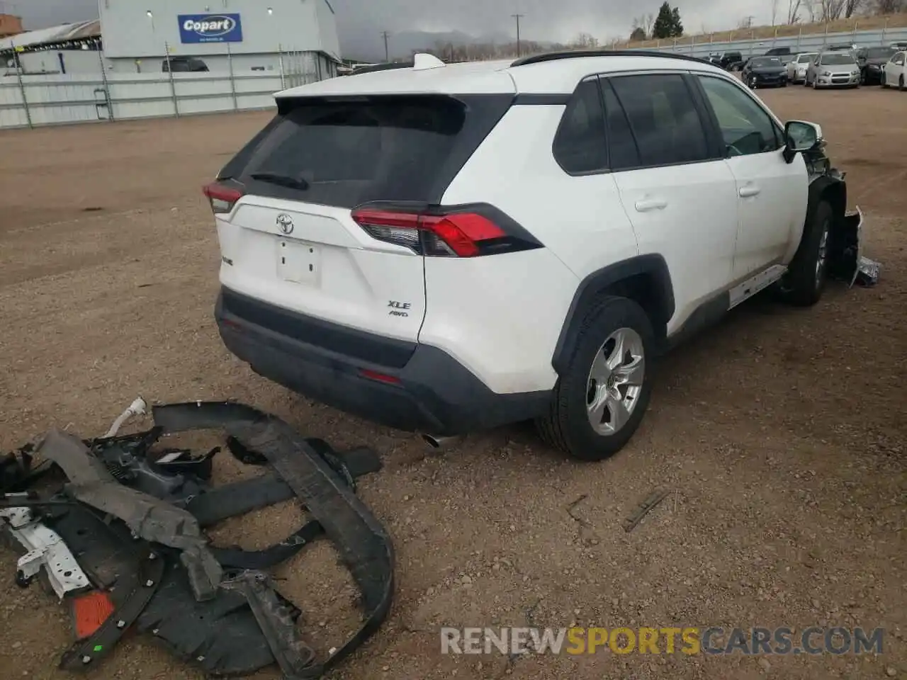 4 Photograph of a damaged car 2T3P1RFV3MC205690 TOYOTA RAV4 2021