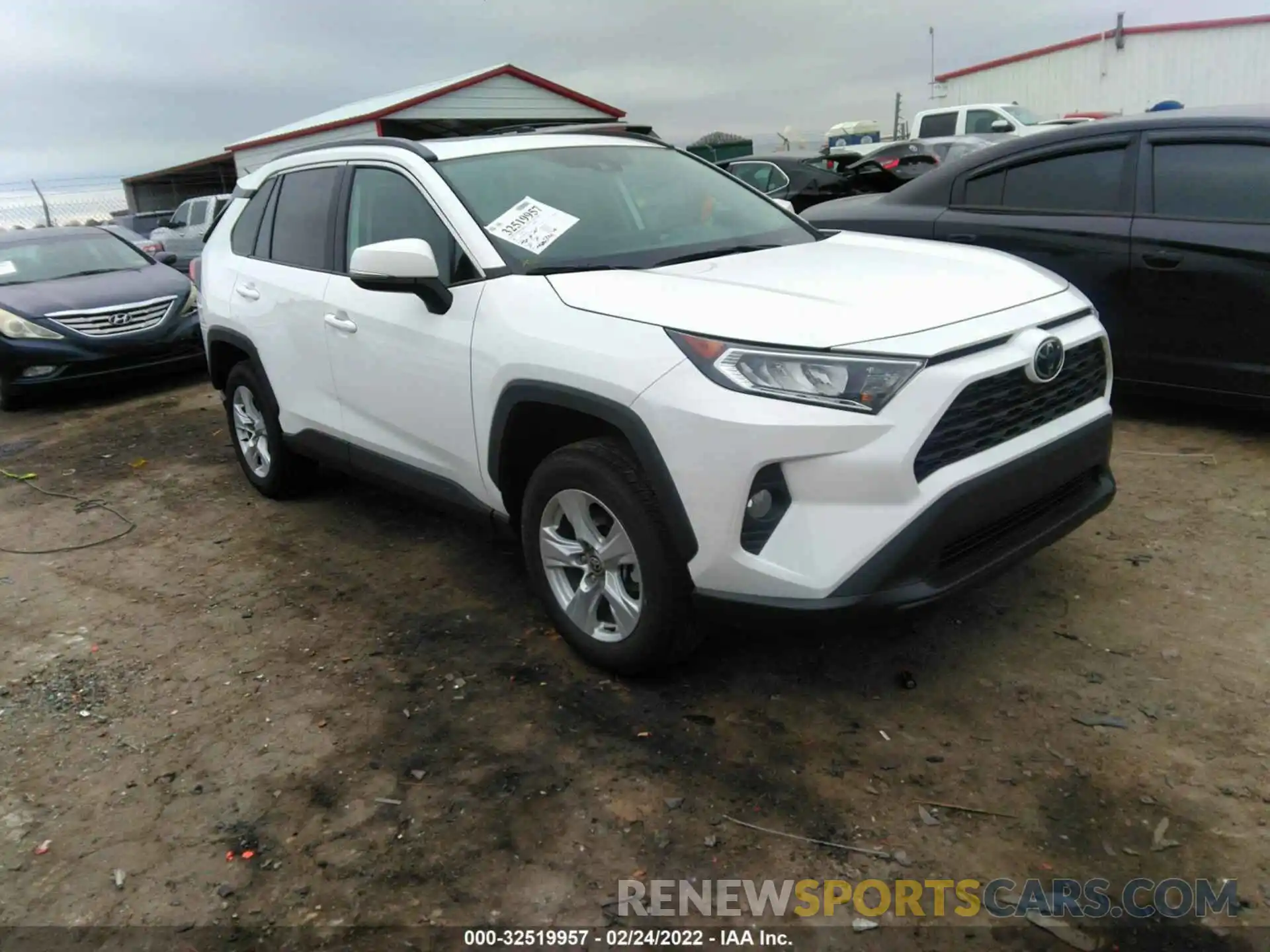 1 Фотография поврежденного автомобиля 2T3P1RFV3MC209335 TOYOTA RAV4 2021