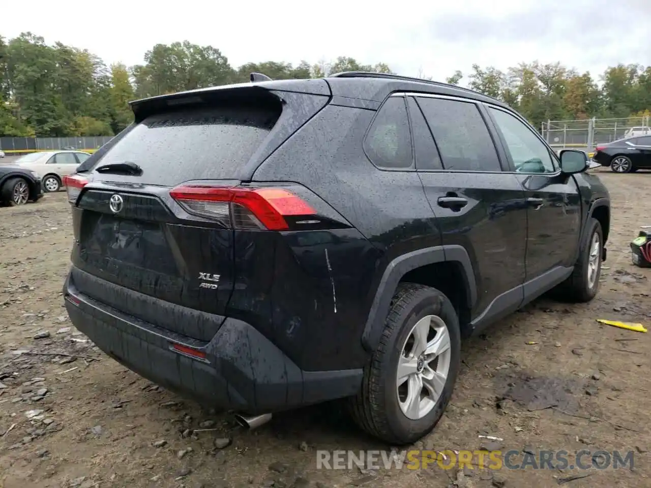 4 Photograph of a damaged car 2T3P1RFV3MC212025 TOYOTA RAV4 2021