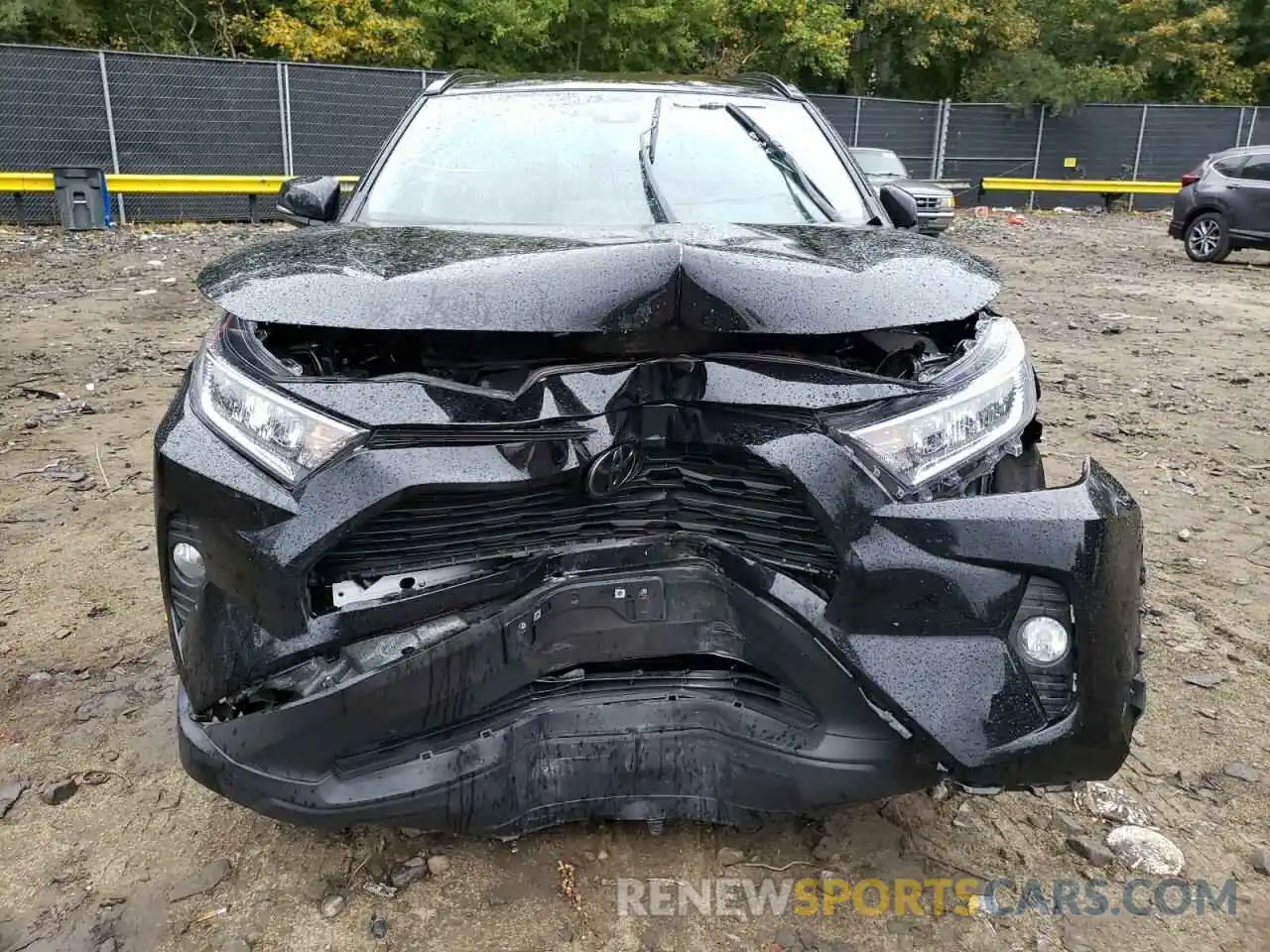 9 Photograph of a damaged car 2T3P1RFV3MC212025 TOYOTA RAV4 2021