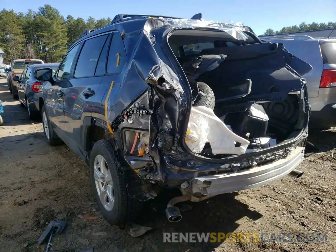 3 Photograph of a damaged car 2T3P1RFV3MC215703 TOYOTA RAV4 2021