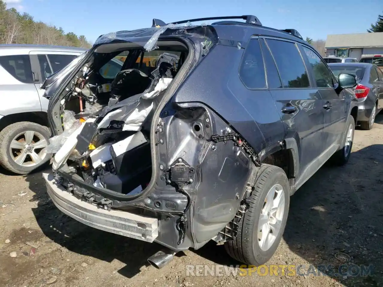 4 Фотография поврежденного автомобиля 2T3P1RFV3MC215703 TOYOTA RAV4 2021