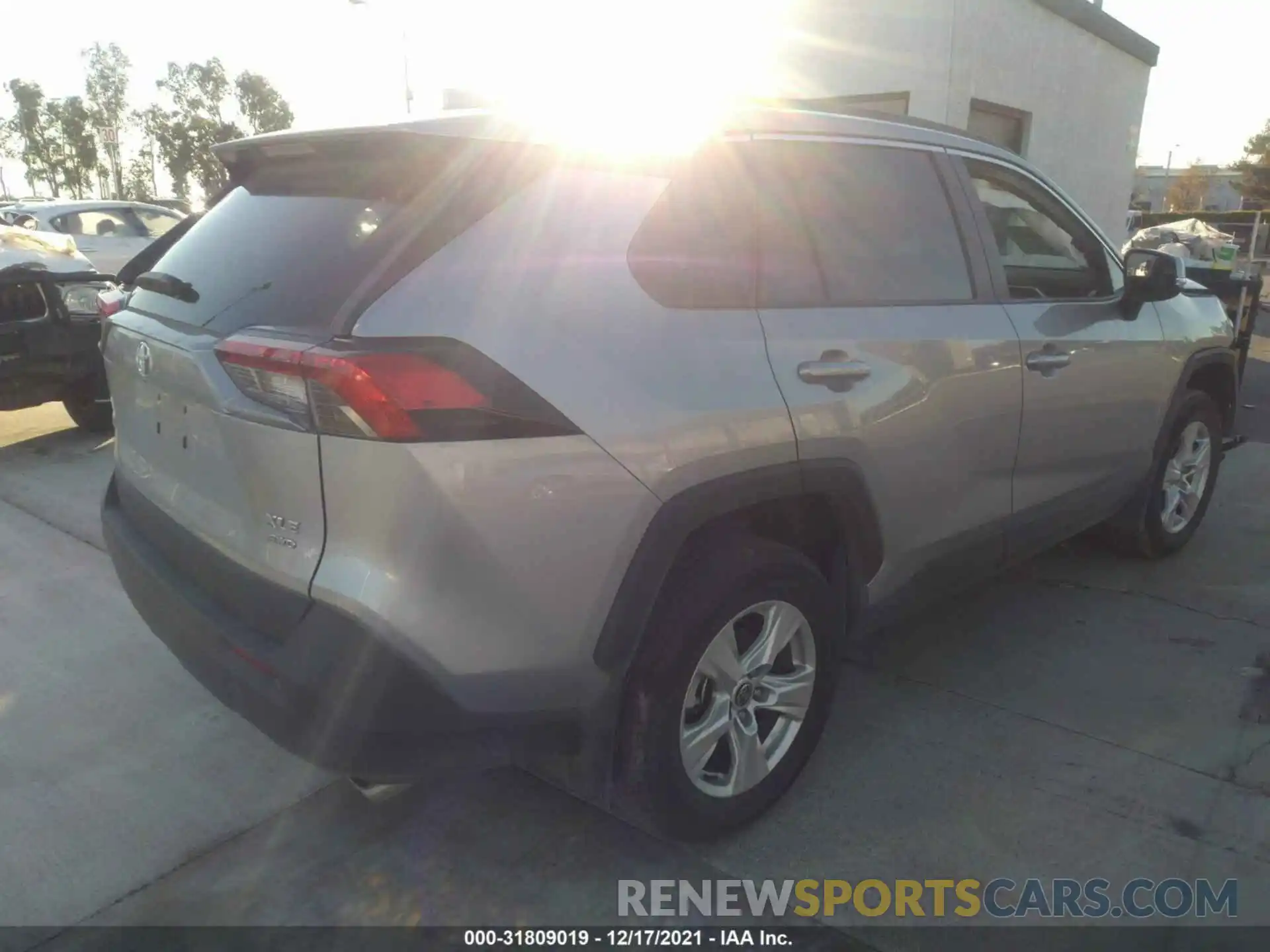 4 Photograph of a damaged car 2T3P1RFV3MC219654 TOYOTA RAV4 2021