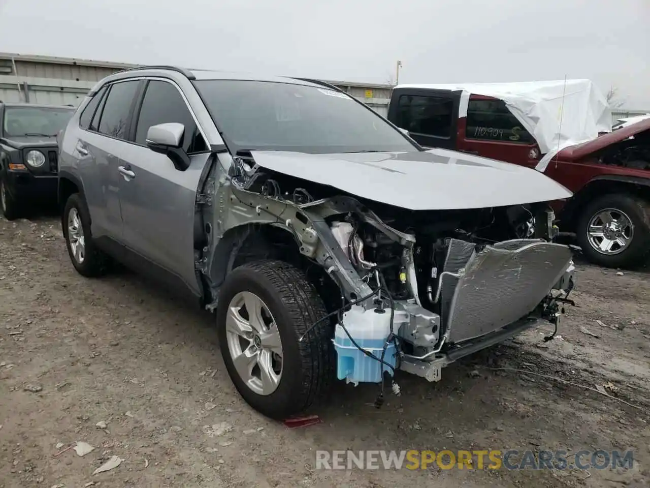 1 Photograph of a damaged car 2T3P1RFV3MC231030 TOYOTA RAV4 2021