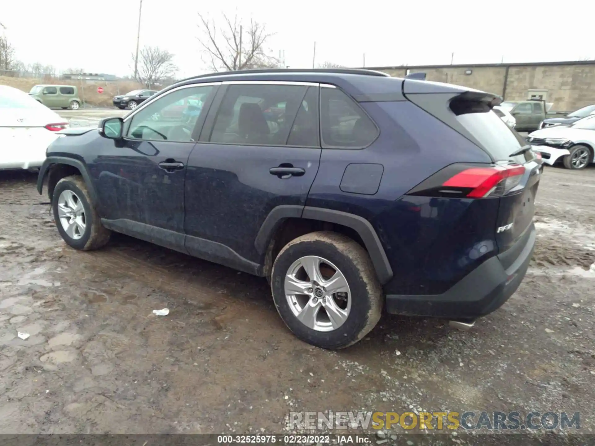 3 Photograph of a damaged car 2T3P1RFV3MW193202 TOYOTA RAV4 2021