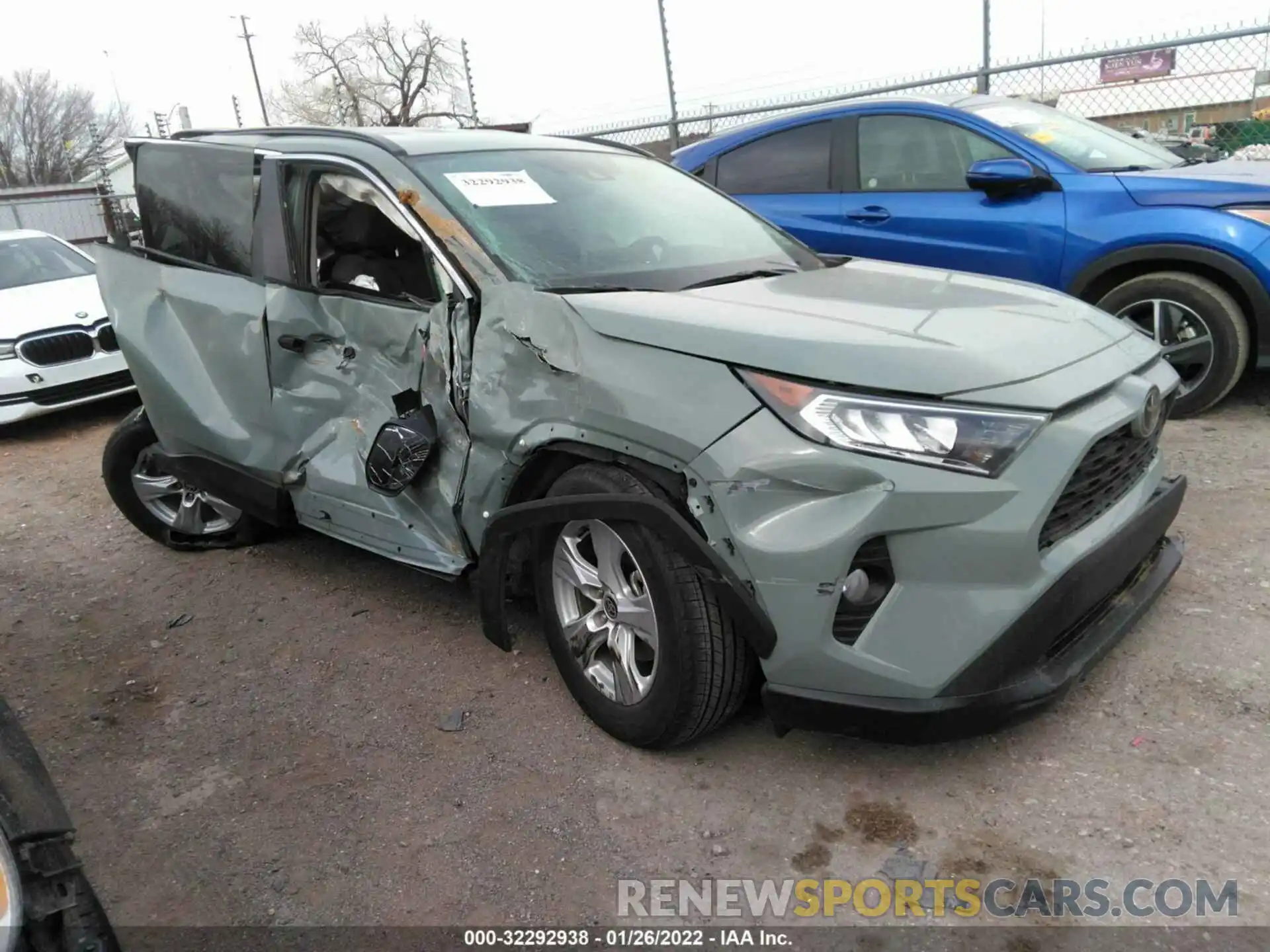 1 Photograph of a damaged car 2T3P1RFV3MW201430 TOYOTA RAV4 2021