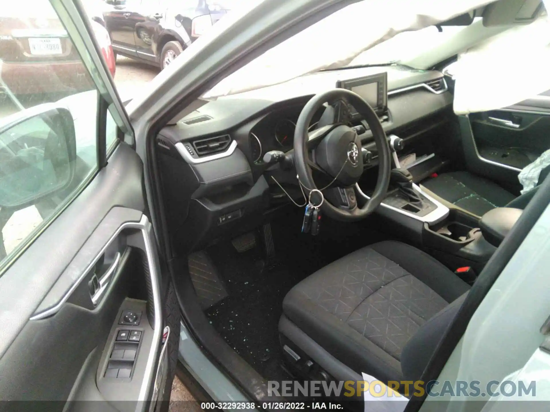 5 Фотография поврежденного автомобиля 2T3P1RFV3MW201430 TOYOTA RAV4 2021