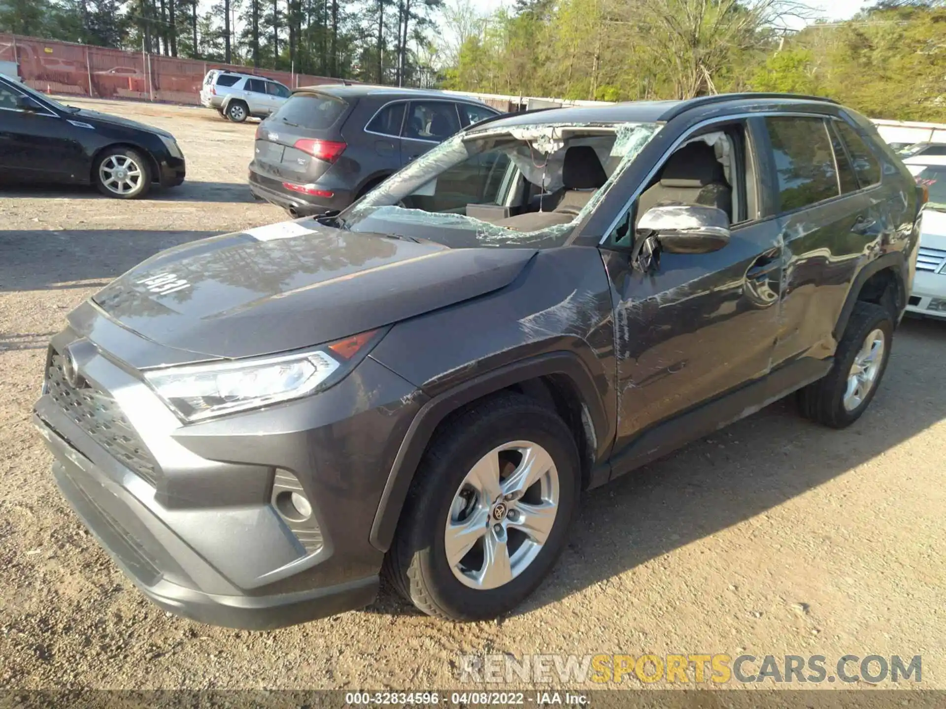 2 Photograph of a damaged car 2T3P1RFV3MW213027 TOYOTA RAV4 2021