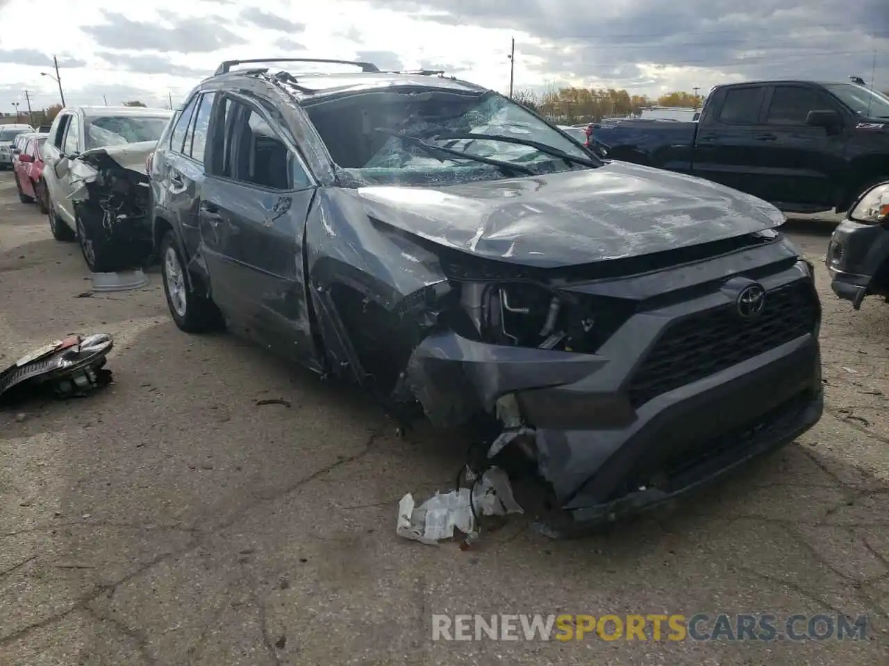 1 Photograph of a damaged car 2T3P1RFV4MC144933 TOYOTA RAV4 2021