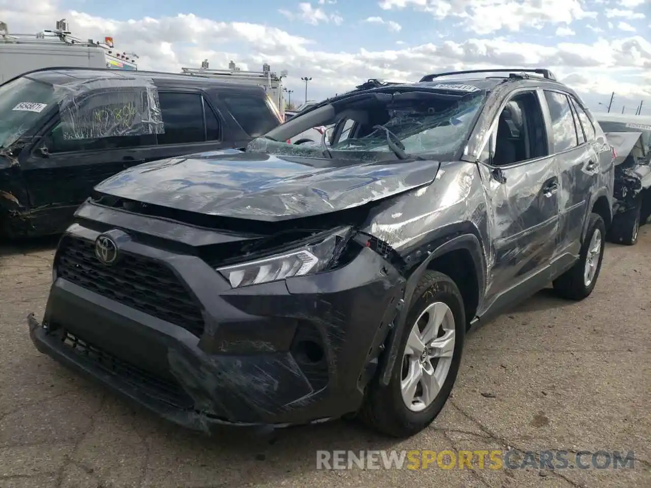 2 Photograph of a damaged car 2T3P1RFV4MC144933 TOYOTA RAV4 2021